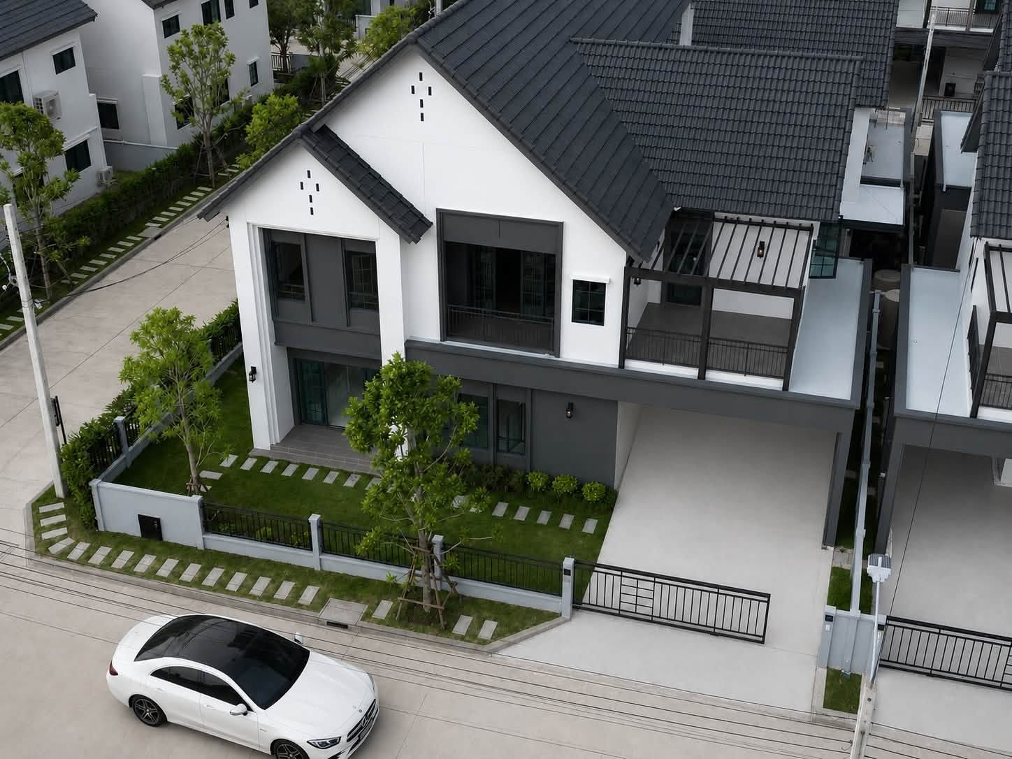 ให้เช่า บ้านเดี่ยว CENTRO Bangna Phase 2 | Premium Corner House | 303 ตร.ม. | ใกล้ MEGA BANGNA | Fully Furnished