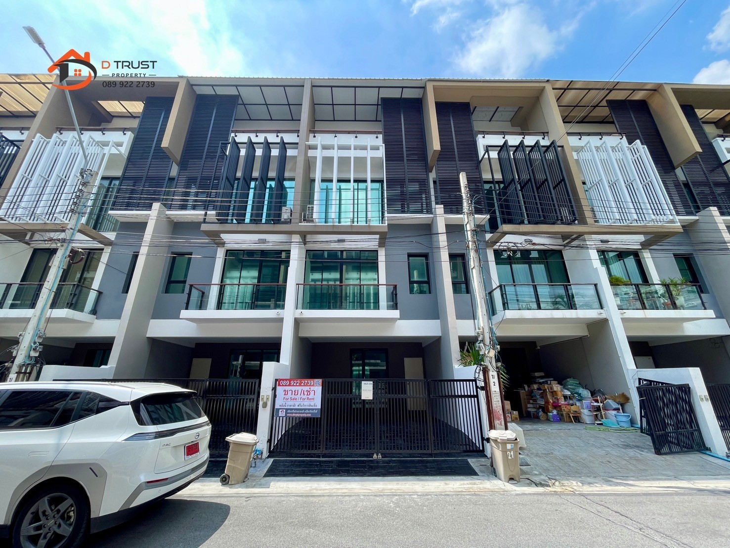 ให้เช่า ทาวน์โฮม 4 ชั้น เบล็ส ทาวน์ สุขุมวิท 50 Bless Town Sukhumvit 50 