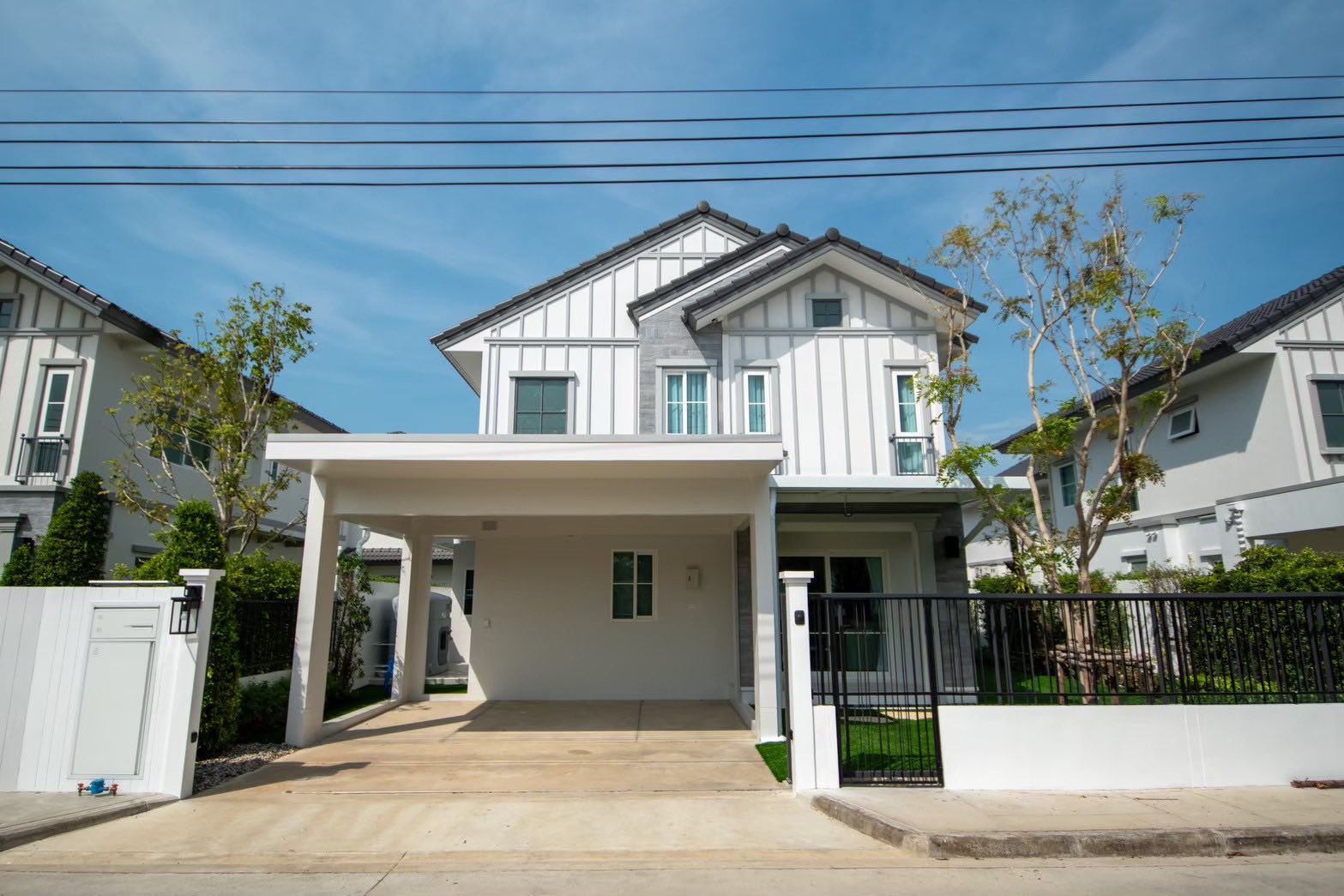 ให้เช่าบ้านเดี่ยว 2 ชั้น เลี้ยงสัตว์ได้ โครงการ Villaggio 3 ศรีนครินทร์–บางนา