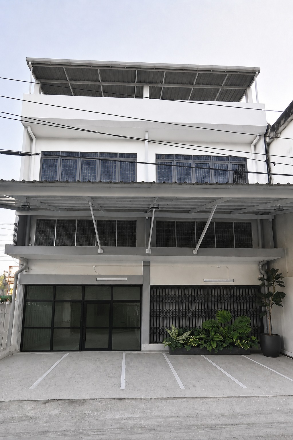 ให้เช่า Office + Warehouse อาคาร 2 คูหา สุขุมวิท 107 (แบริ่ง 13) ใกล้ BTS แบริ่ง เดินทางสะดวก