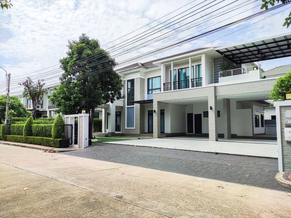 ขาย  ให้เช่า บ้านเดี่ยวลักชัวรี Perfect Masterpiece Sukhumvit 77 พร้อมเฟอร์นิเจอร์ครบ ตรงข้ามสวน