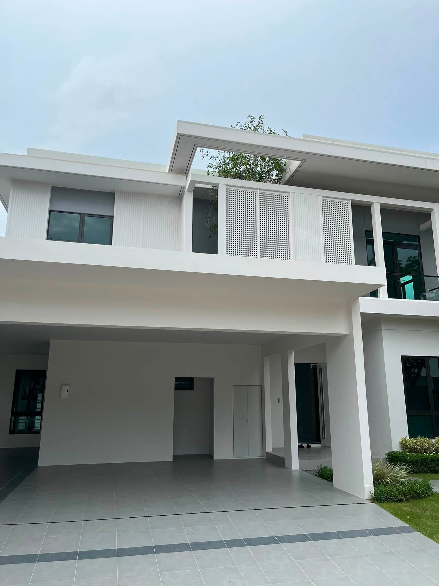 ให้เช่า บ้านเดี่ยว Mantana Bangna Km.15 | บ้านพรีเมียม 288 ตร.ม. | 4 ห้องนอน 5 ห้องน้ำ | ใกล้ Mega Bangna