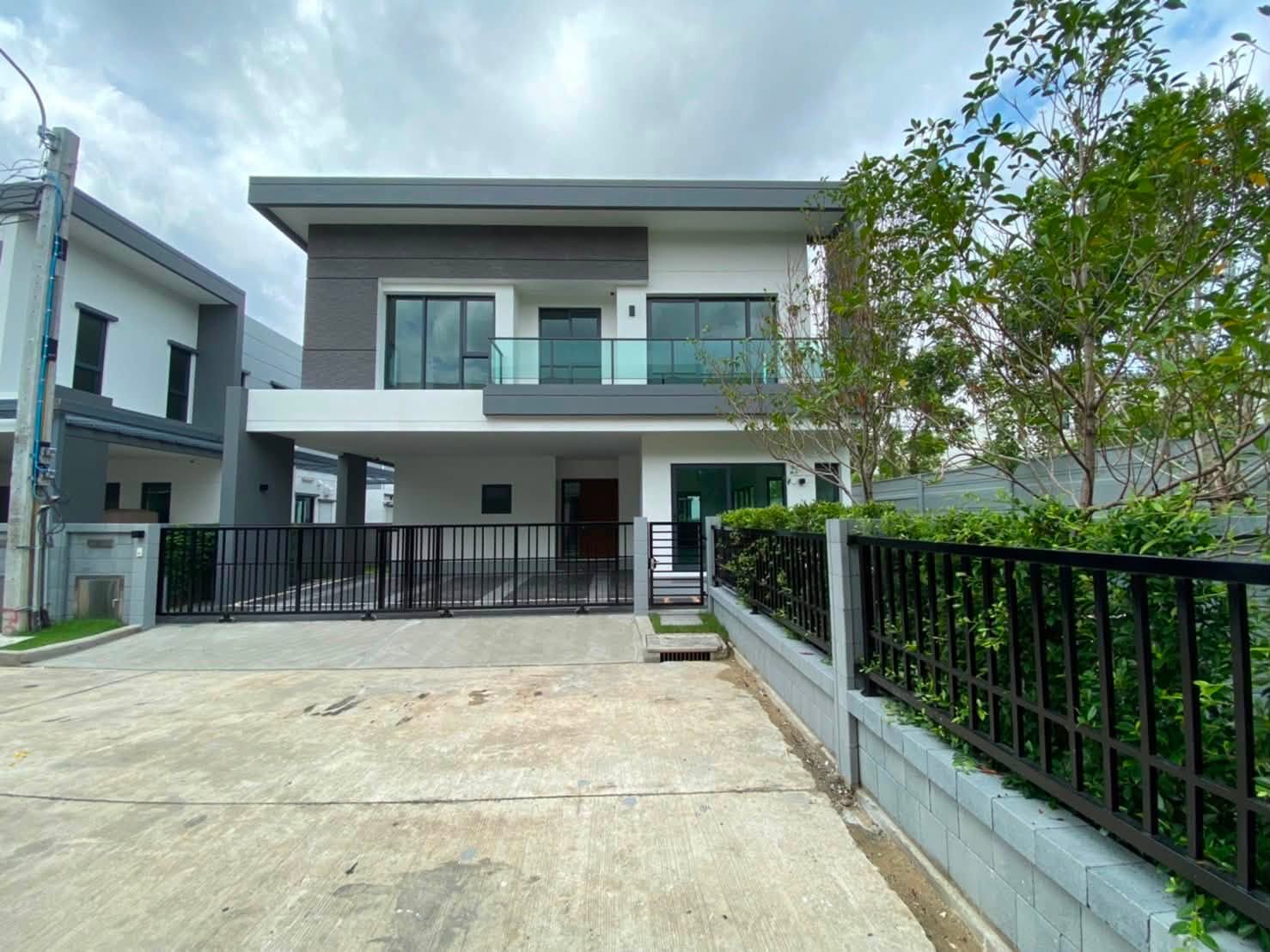ให้เช่า ขาย บ้านเดี่ยว The City Sukhumvit–Onnut | บ้านแปลงมุม | 252 ตร.ม. | 4 ห้องนอน 5 ห้องน้ำ