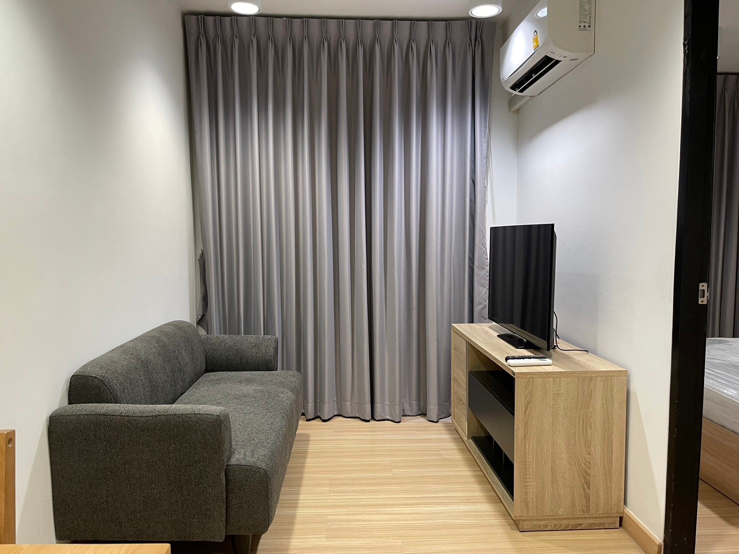 ขายคอนโดชาโตว์ อินทาวน์ รัชดา10  Chateau in Town Ratchada 10 ใกล้ MRT ศูนย์วัฒนธรรม    - Image 4