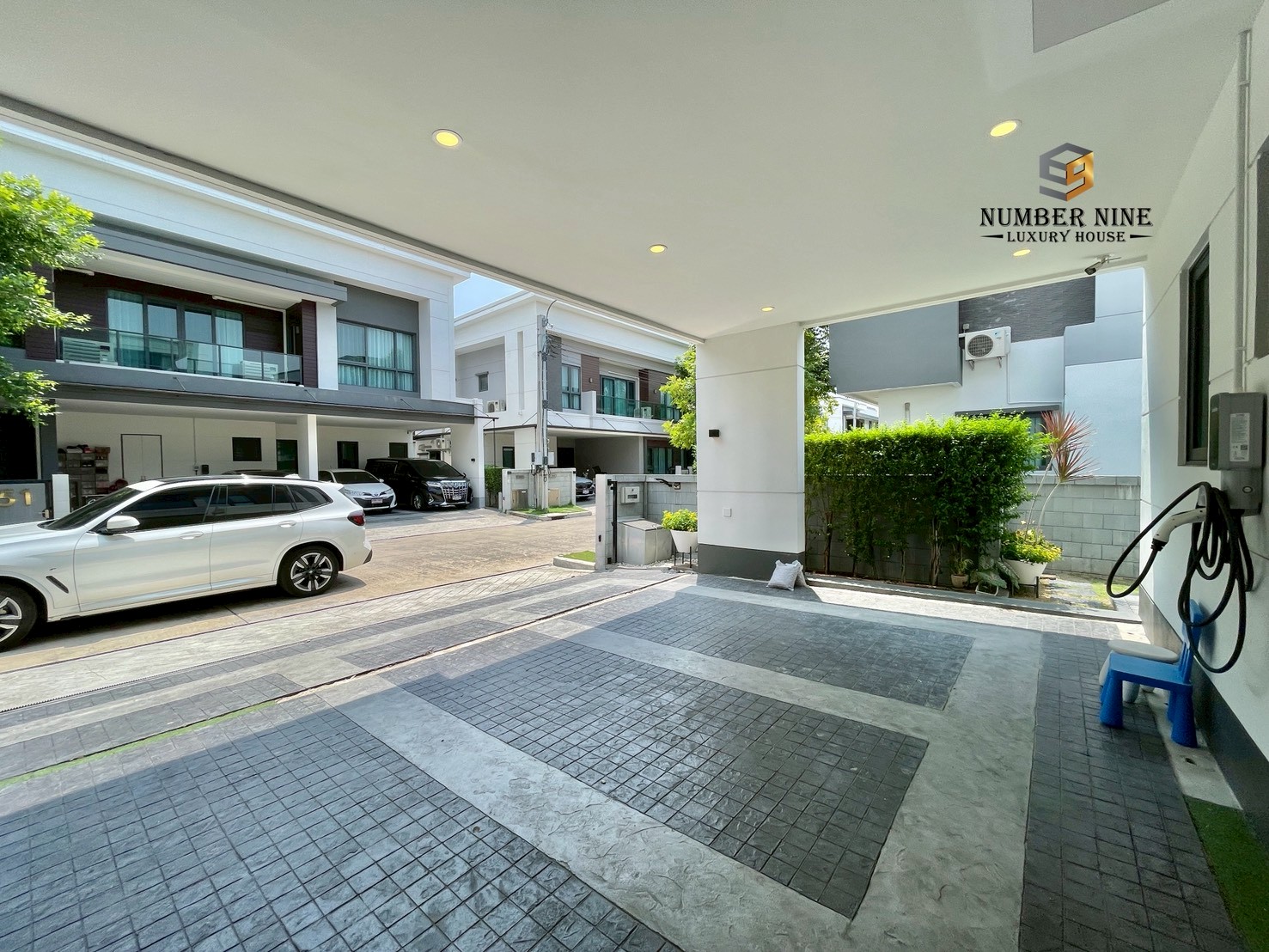 ให้เช่า บ้านเดี่ยว เดอะ ซิตี้ สุขุมวิท-อ่อนนุช  - Image 3