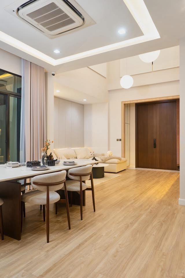 ขาย ให้เช่า บ้านเดี่ยวหรู The Gentry Sukhumvit 101 Luxury Modern House พร้อมพื้นที่สำหรับสัตว์เลี้ยง  - Image 3