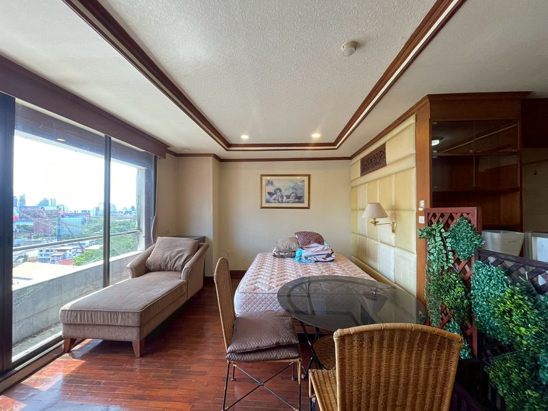 ขายคอนโด ห้องชุดอาคาร First Tower Condominium สุขุมวิท  - Image 3