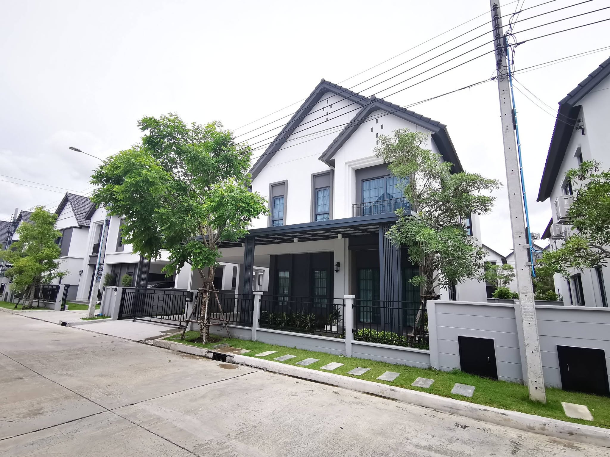 ให้เช่า บ้านเดี่ยว Centro Bangna Phase 2 แต่งครบ พร้อมเข้าอยู่ ใกล้ Mega Bangna - Image 3