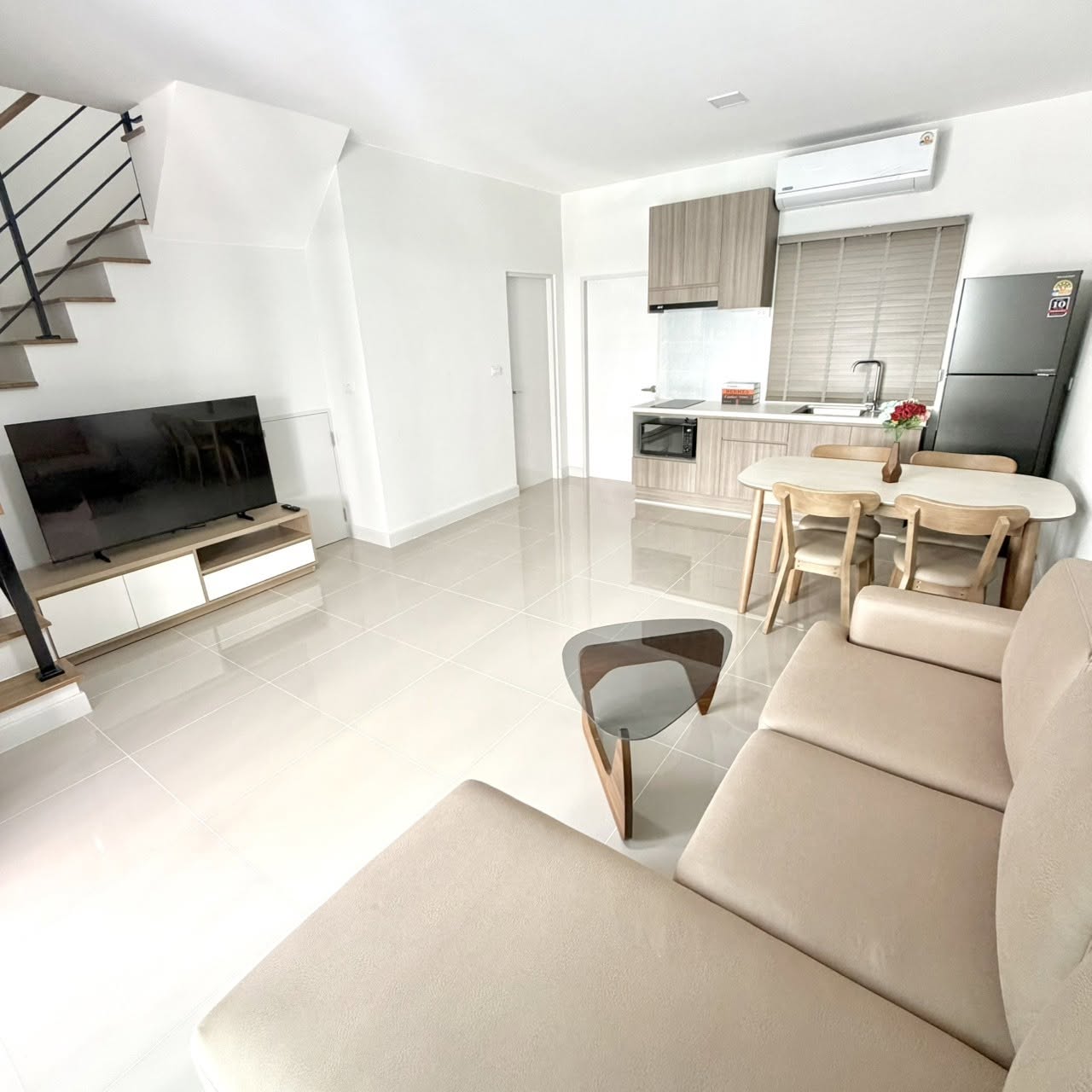 ให้เช่า Pleno Bangna 3 | ใกล้ Mega Bangna เพียงประมาณ 800 ม. | 3 ห้องนอน | Fully Furnished | Pet Friendly - Image 4