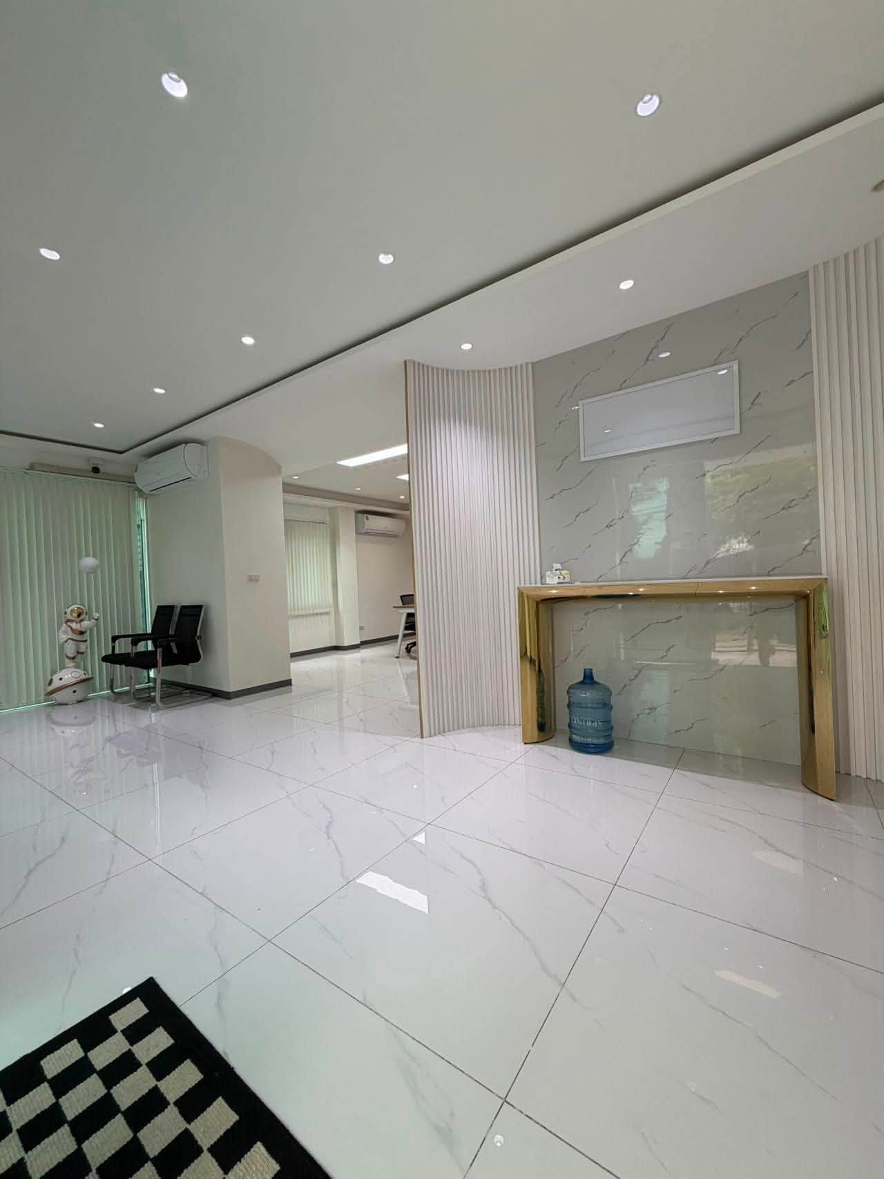 โฮมออฟฟิศ อาคารสำนักงาน 4 ชั้น โครงการ บี สแควร์ B Square พระราม 9  - Image 3