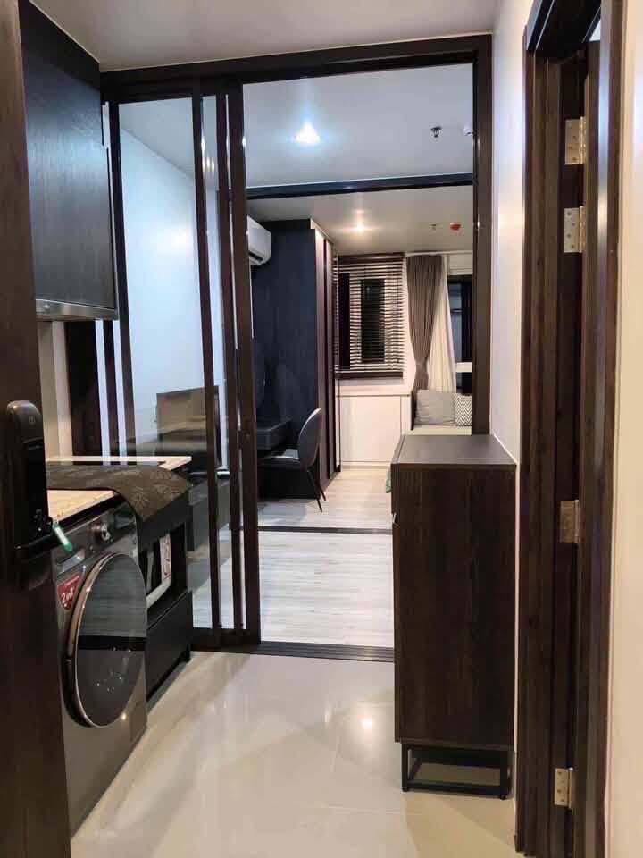 ให้เช่าคอนโด XT Huaikhwang ขนาด 30 ตร.ม. อาคาร A ชั้น 9 