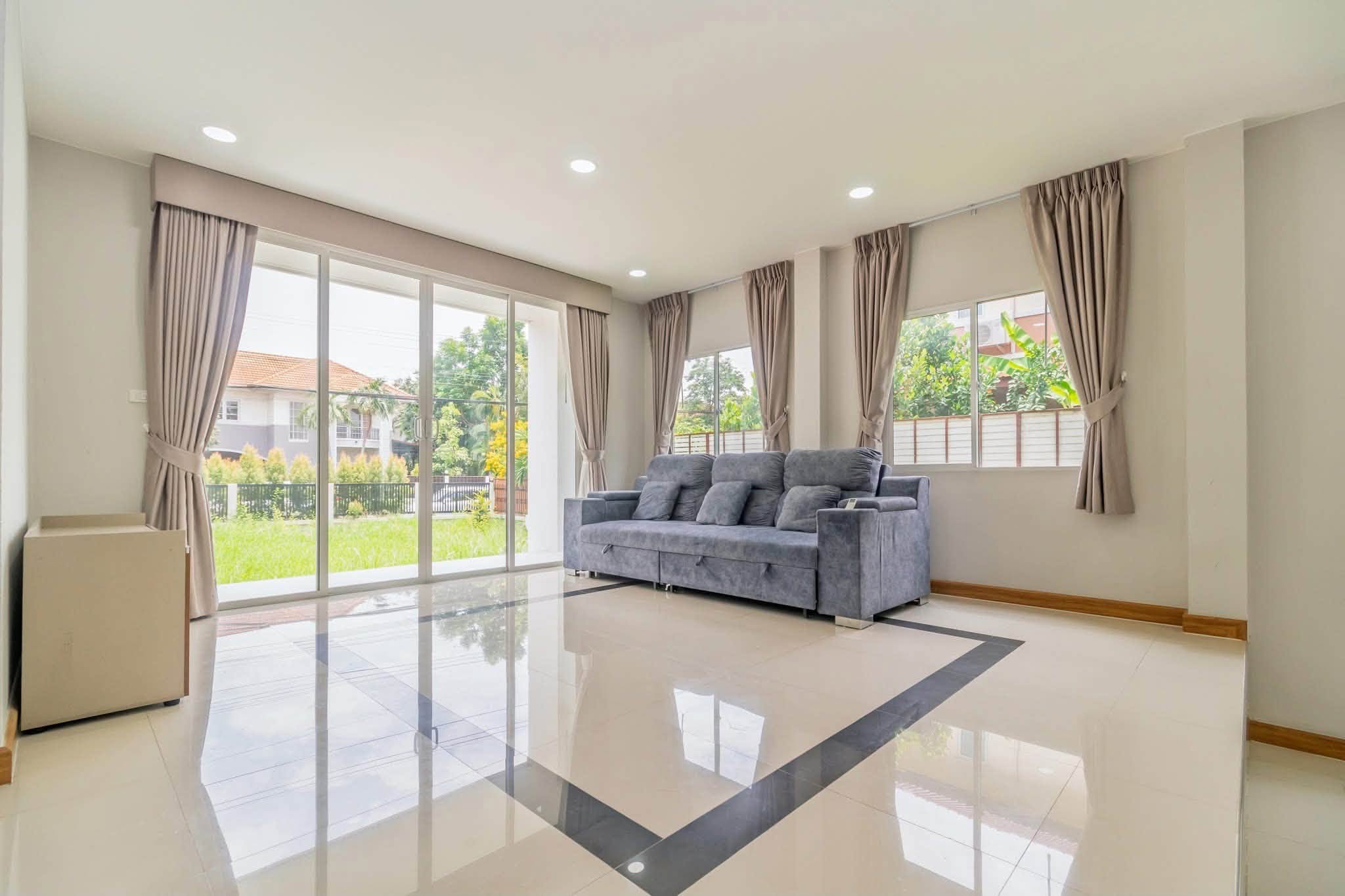 ให้เช่า บ้านเดี่ยว Lalin in the Park Watcharapol–Phahon Yothin | รีโนเวทใหม่ | ที่ดิน 122 ตร.ว. | Pet Friendly | จอดรถ 6 คัน - Image 3