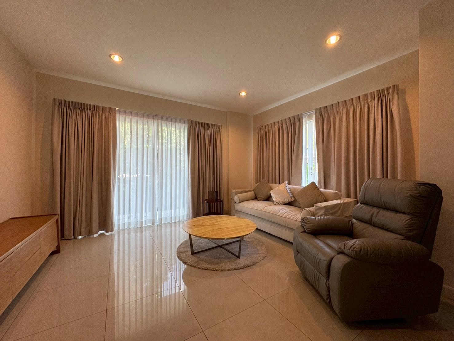 ให้เช่า บ้านเดี่ยว Bangkok Boulevard Ratchada–Ramintra 2 | 234 ตร.ม. | 3 ห้องนอน + ห้องแม่บ้าน | Fully Furnished | รับต่างชาติ - Image 3