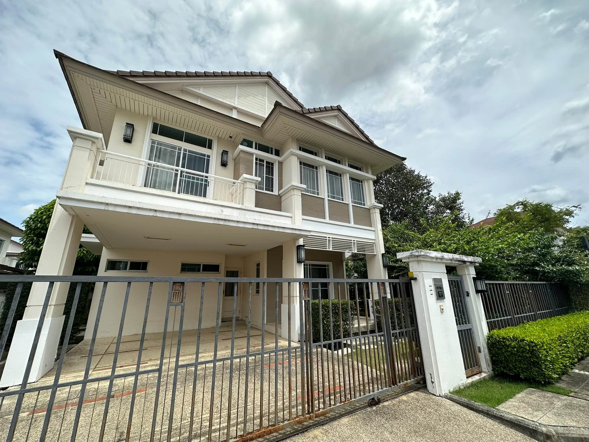 ให้เช่า บ้านเดี่ยว 2 ชั้น หมู่บ้านนันทวัน อุทยาน–อักษะ | 3 ห้องนอน 3 ห้องน้ำ | มีห้องแม่บ้าน | ใกล้มหิดล ศาลายา - Image 3