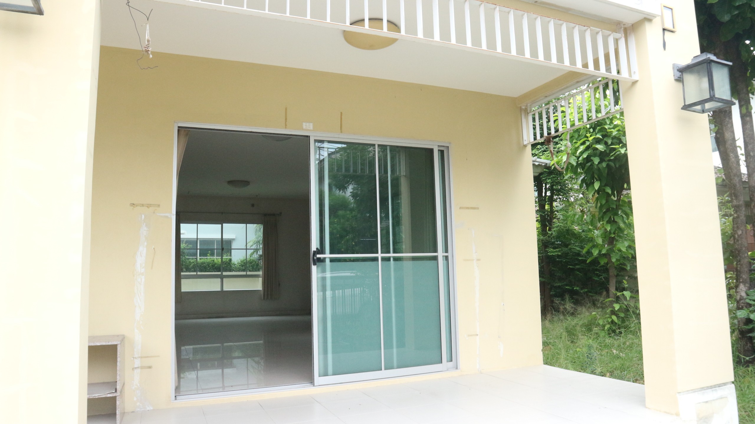 ขายบ้านเดี่ยว  ม.มัณฑณา ปิ่นเกล้า-พระราม5 (เนื้อที่ 61.2 ตรว.) มหาสวัสดิ์  บางกรวย นนทบุรี โครงการติดถนนนครอินทร์  ราคาดี  ใกล้วงเวียนพระราม5 ใกล้ ม.ราชพฤกษ์ พระราม5  เดินทางสะดวกมาก   - Image 4