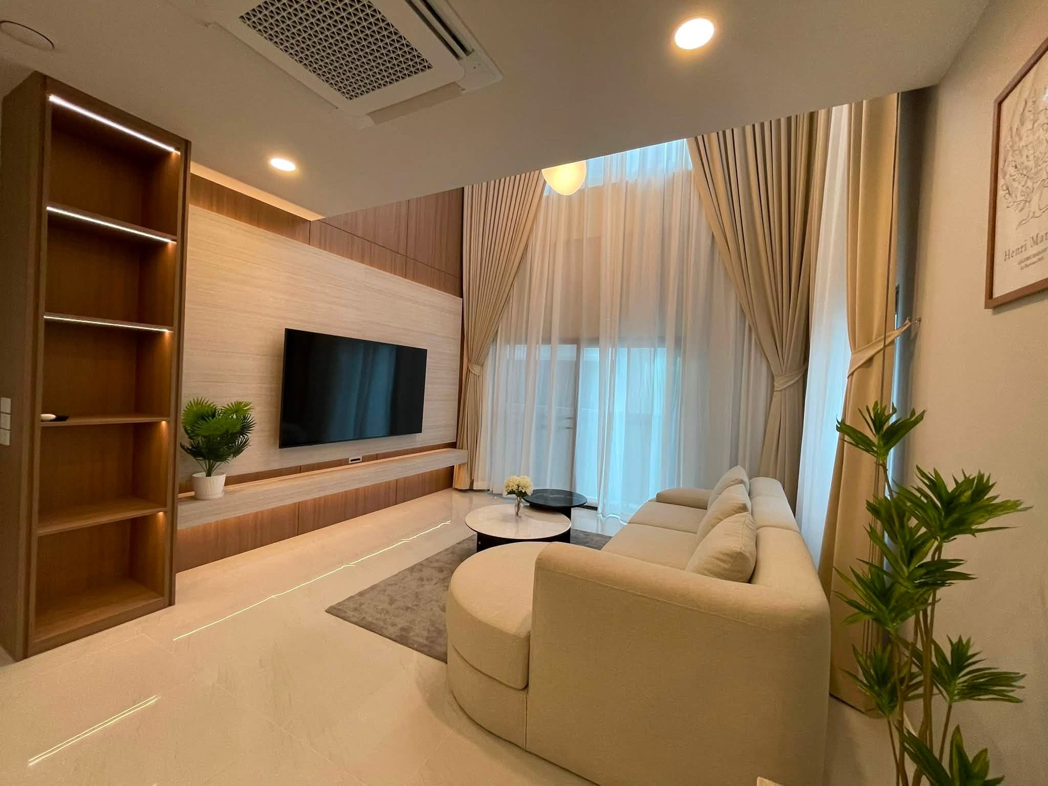 ให้เช่า THE CITY Bangna 3 | บ้านใกล้สวน | 326 ตร.ม. | 4 ห้องนอน 5 ห้องน้ำ | Fully Furnished | Pet Friendly - Image 4