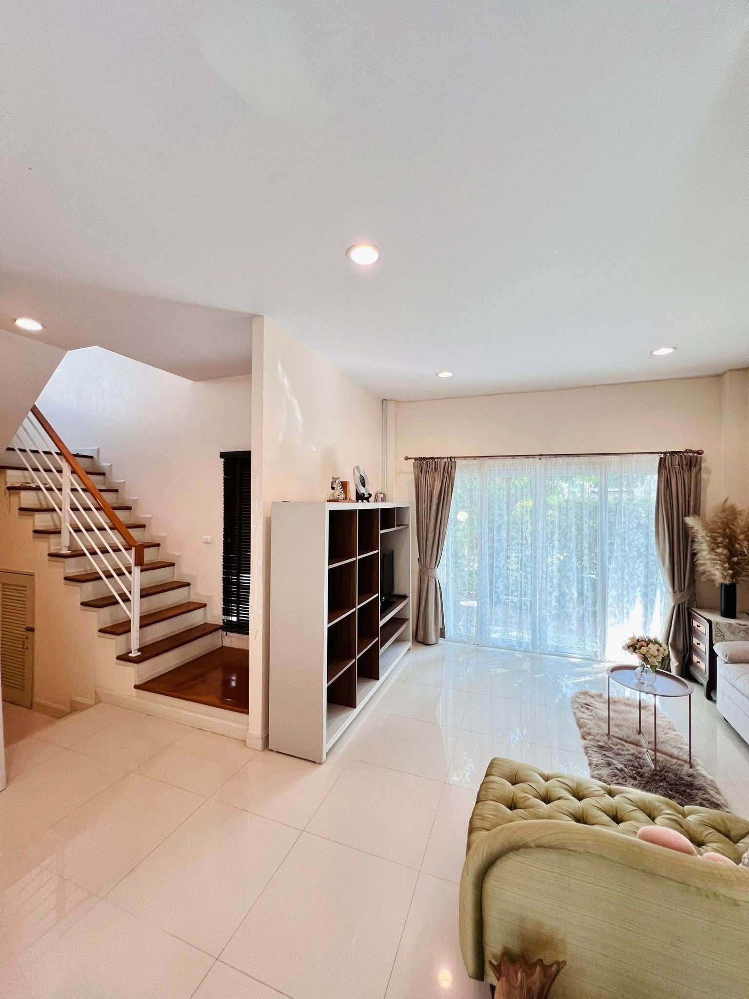 ให้เช่า ขาย   บ้านเดี่ยว Perfect Place Sukhumvit 77–Suvarnabhumi Airport | 56 ตร.ว. | 200 ตร.ม. | Pet Friendly | ใกล้สนามบินและ ARL ลาดกระบัง - Image 4