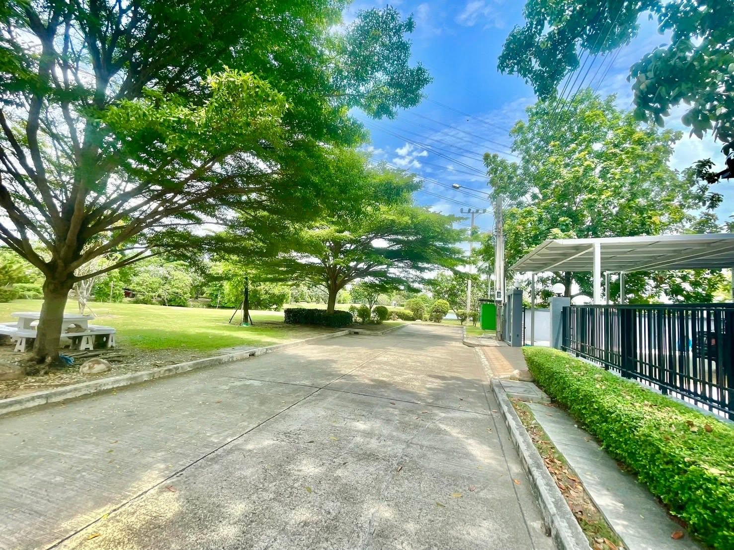 ขาย ให้เช่า บ้านเดี่ยว Masterpiece Rama 9 | 99.6 ตร.ว. | 241 ตร.ม. | 3 ห้องนอน 4 ห้องน้ำ | หลังมุม | Fully Furnished - Image 4