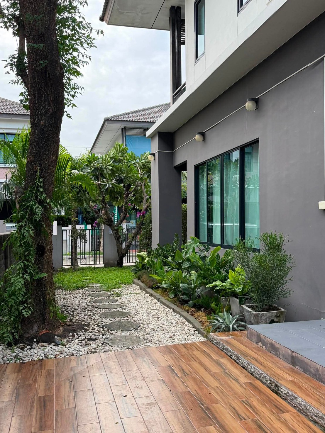 ให้เช่า บ้านเดี่ยว Atoll Java Bay บางนา–กิ่งแก้ว 19 บ้านพร้อมเข้าอยู่  ยินดีต้อนรับสัตว์เลี้ยง  รับทำสัญญาในนามบริษัท  ใกล้สนามบินสุวรรณภูมิ - Image 5