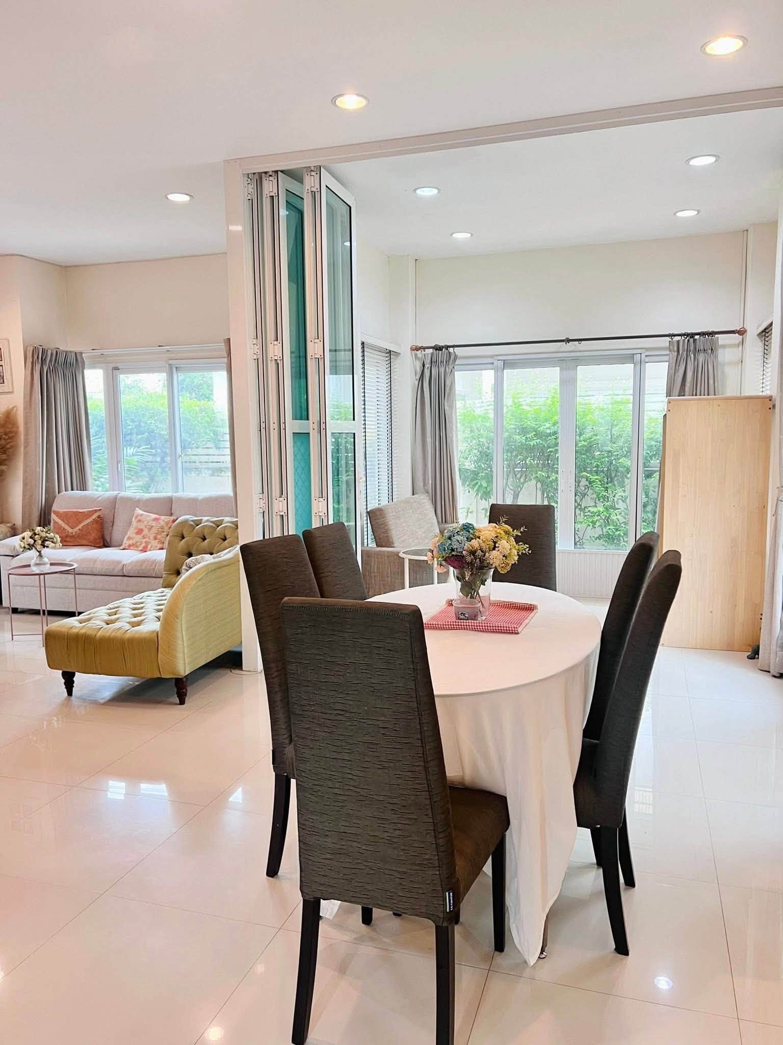 ให้เช่า ขาย   บ้านเดี่ยว Perfect Place Sukhumvit 77–Suvarnabhumi Airport | 56 ตร.ว. | 200 ตร.ม. | Pet Friendly | ใกล้สนามบินและ ARL ลาดกระบัง - Image 5