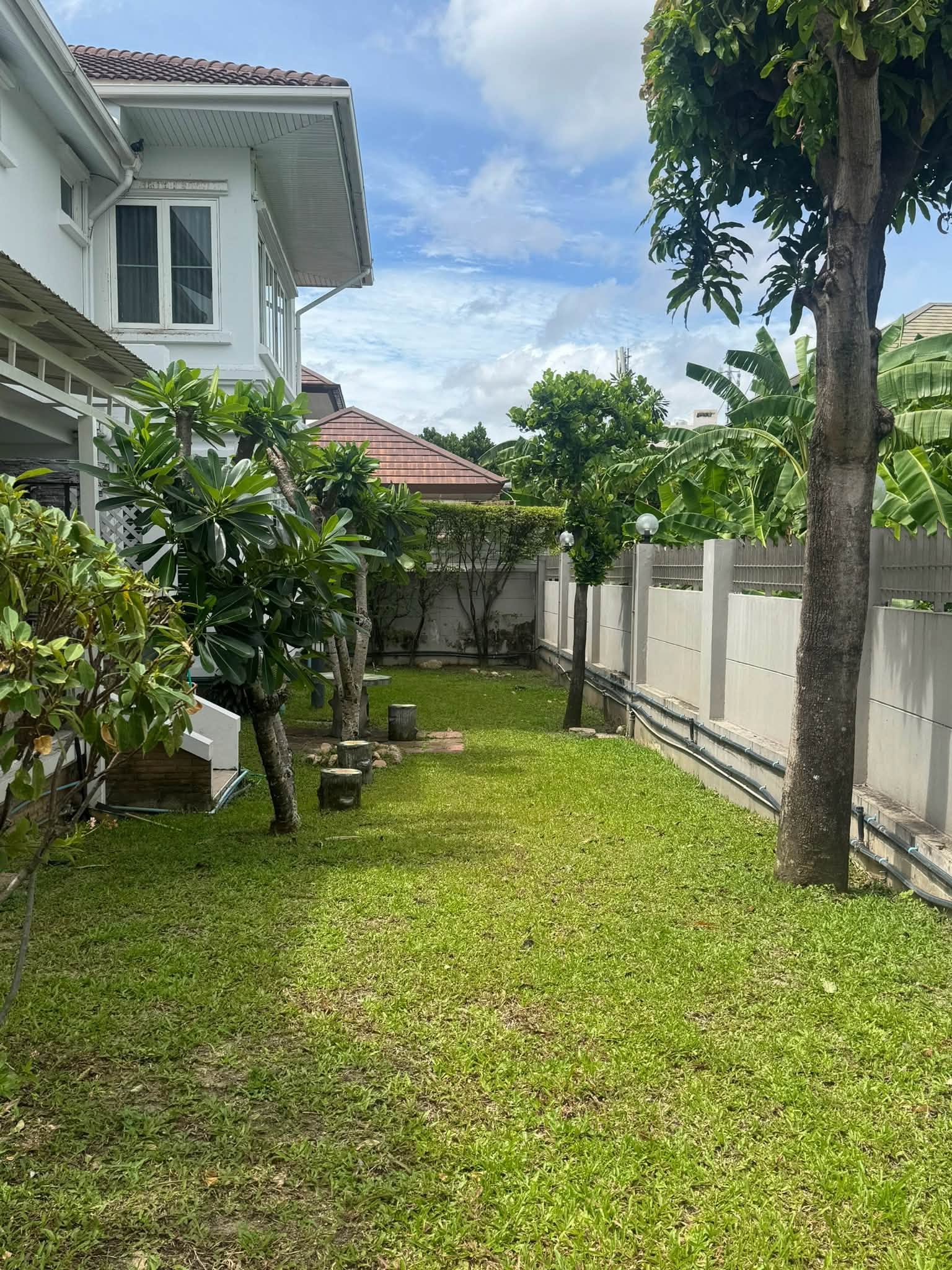 ให้เช่า บ้านเดี่ยว Pool Villa สุขุมวิท 107 (แบริ่ง) | 650 ตร.ม. | 4 ห้องนอน 5 ห้องน้ำ | สระว่ายน้ำส่วนตัว - Image 5