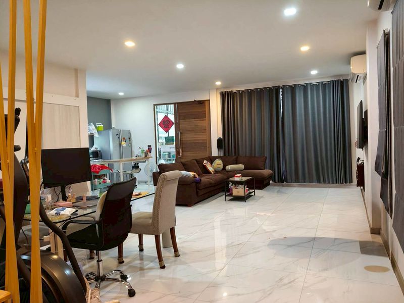 ขายบ้านเดี่ยว2ชั้น +โกดังออฟฟิต เนื้อที่ 234 ตร.ว กว่า700 ตร.ม ซอยทวีวัฒนา1 ใกล้ตลาดเวิลด์มาร์เก๊ต  - Image 6