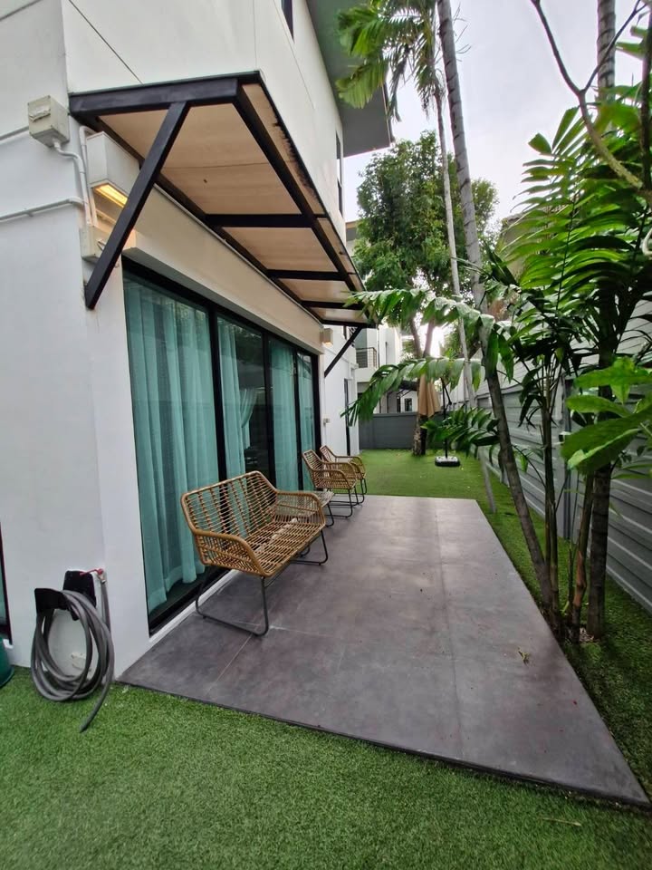 ให้เช่าและขาย บ้านเดี่ยว 3 ชั้น หมู่บ้านลุมพินี สวนหลวง ร.9 - Image 6