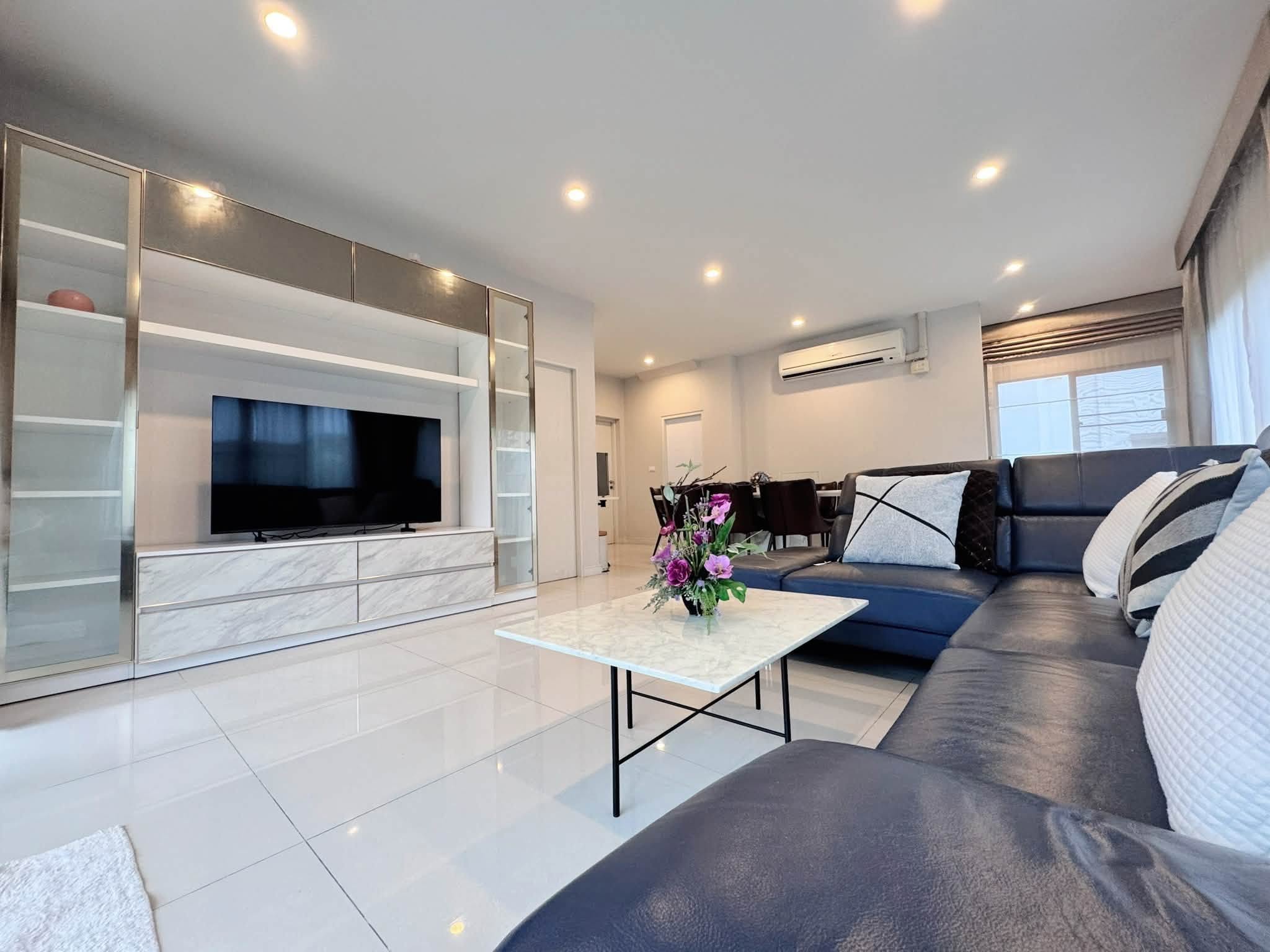 ให้เช่า บ้านเดี่ยว บุราสิริ พัฒนาการ | บ้านติดสวน–ติด Clubhouse | Pet Friendly | รับทุกสัญชาติ - Image 6