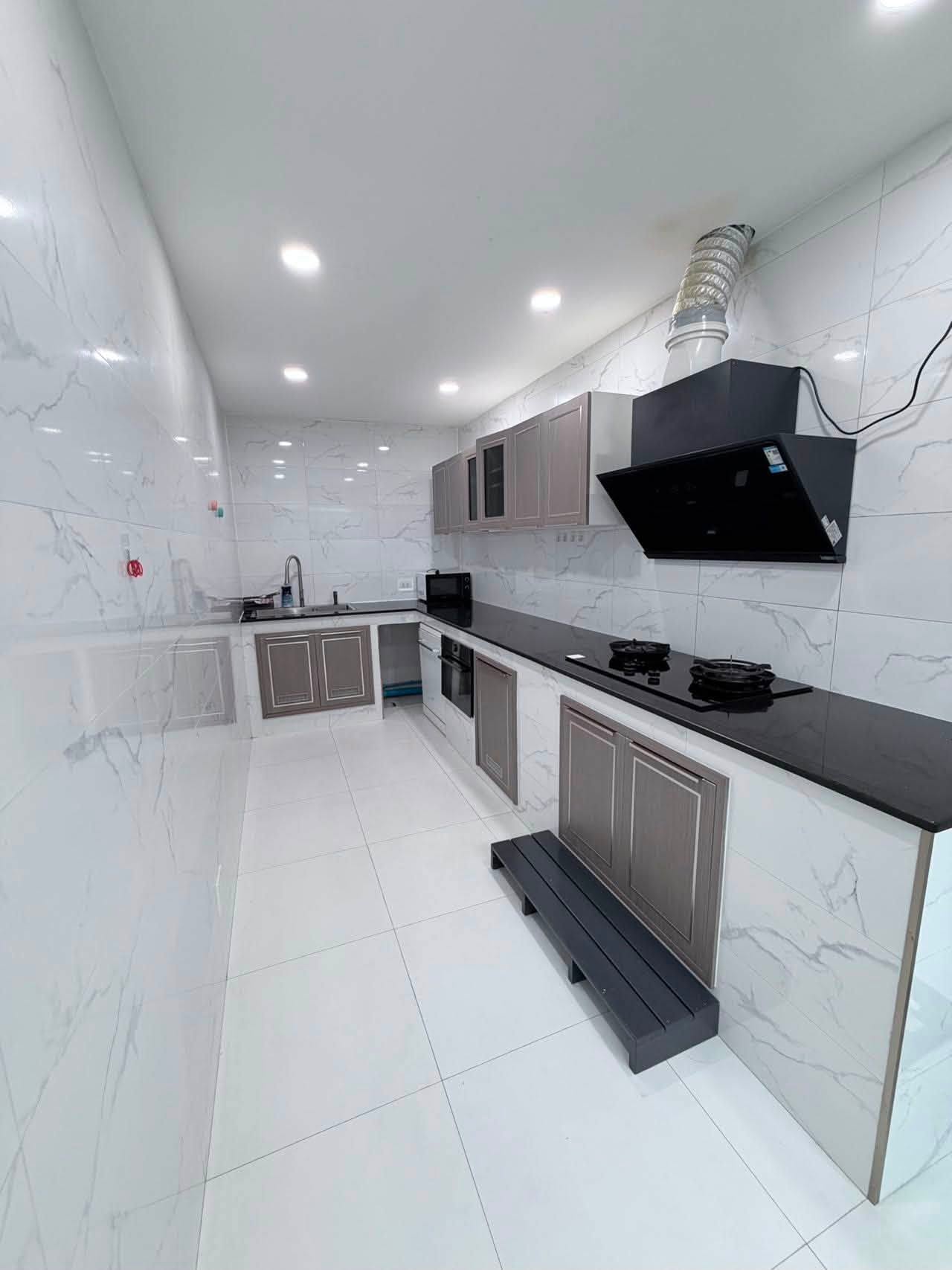 โฮมออฟฟิศ อาคารสำนักงาน 4 ชั้น โครงการ บี สแควร์ B Square พระราม 9  - Image 6