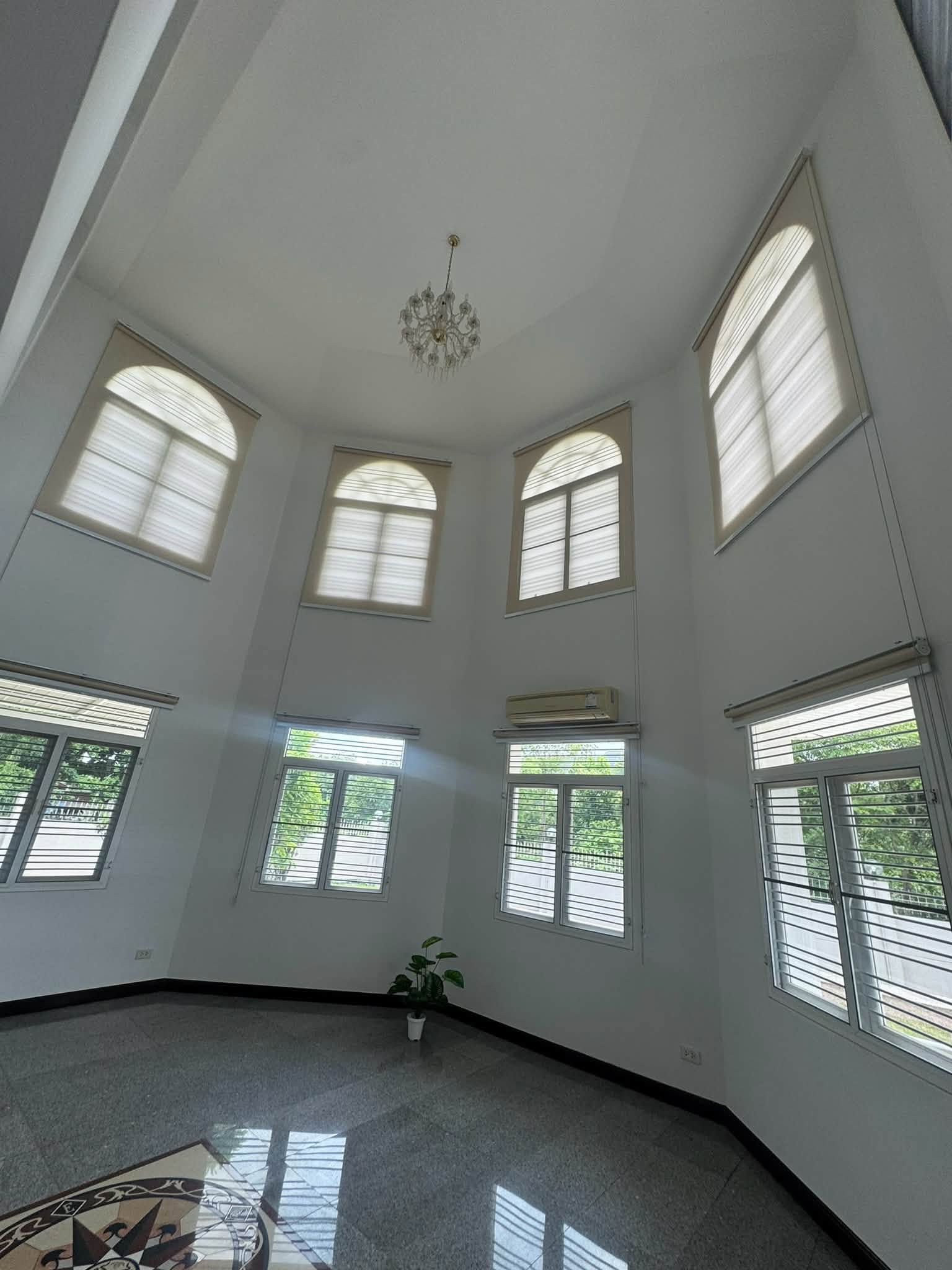 ให้เช่า บ้านเดี่ยว Pool Villa สุขุมวิท 107 (แบริ่ง) | 650 ตร.ม. | 4 ห้องนอน 5 ห้องน้ำ | สระว่ายน้ำส่วนตัว - Image 6