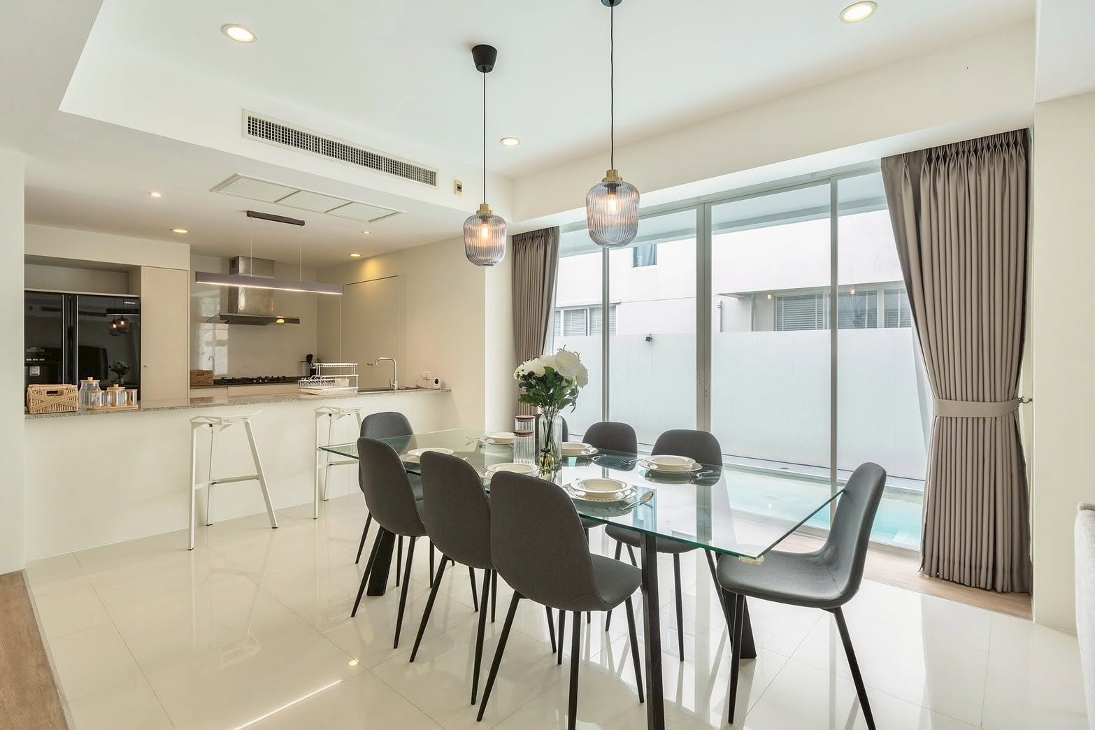 ให้เช่า บ้านเดี่ยว Courtyard Villa พระราม 9–วงแหวน | 340 ตร.ม. | 4 ห้องนอน 4 ห้องน้ำ | สระว่ายน้ำส่วนตัว | Fully Furnished - Image 6