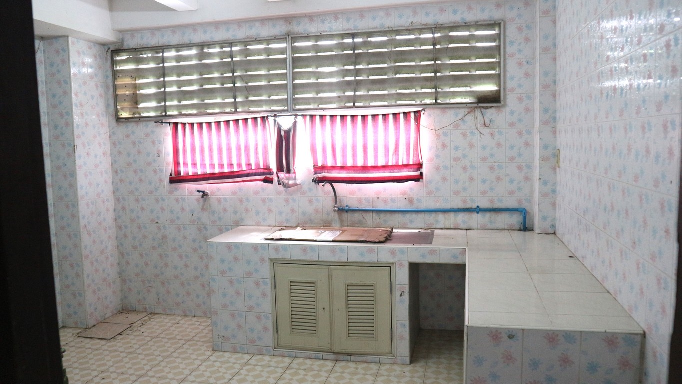 ขายอาคารพาณิชย์ ตึกแถว ม.สุนทร7 ( 4.5 ชั้น )ถนนเอกชัย89 บางบอน บางขุนเทียน พระรามสอง  - Image 7