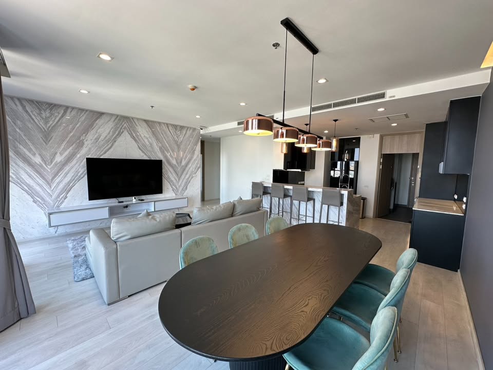  ให้เช่าและขาย คอนโดหรู Noble Ploenchit Rare Luxury Corner Unit วิวสถานทูตโล่งสวยมาก ใจกลางเพลินจิต - Image 7