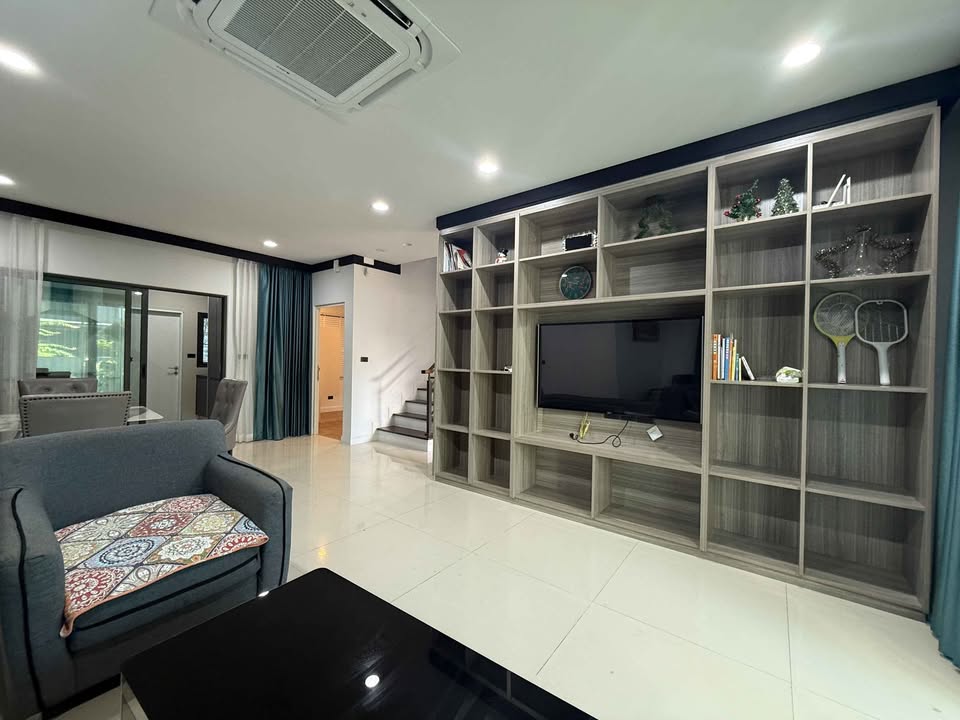ให้เช่าบ้านเดี่ยว เศรษฐสิริ กรุงเทพกรีฑา 2 (Setthasiri Krungthep Kreetha 2) - Image 7