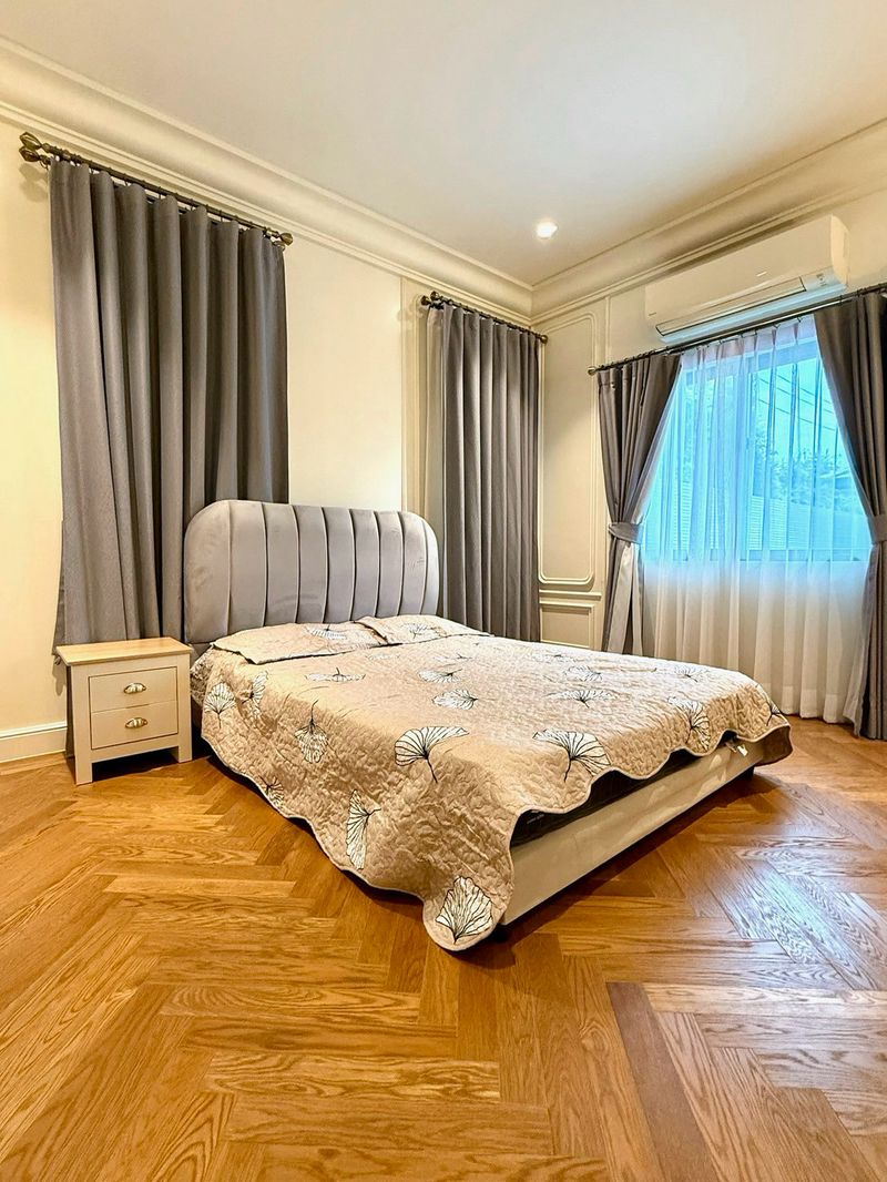 ให้เช่า บ้านเดี่ยว เศรษฐสิริ กรุงเทพกรีฑา 2 | Modern Luxury | 280 ตร.ม. | ใกล้ Clubhouse | Fully Furnished - Image 7