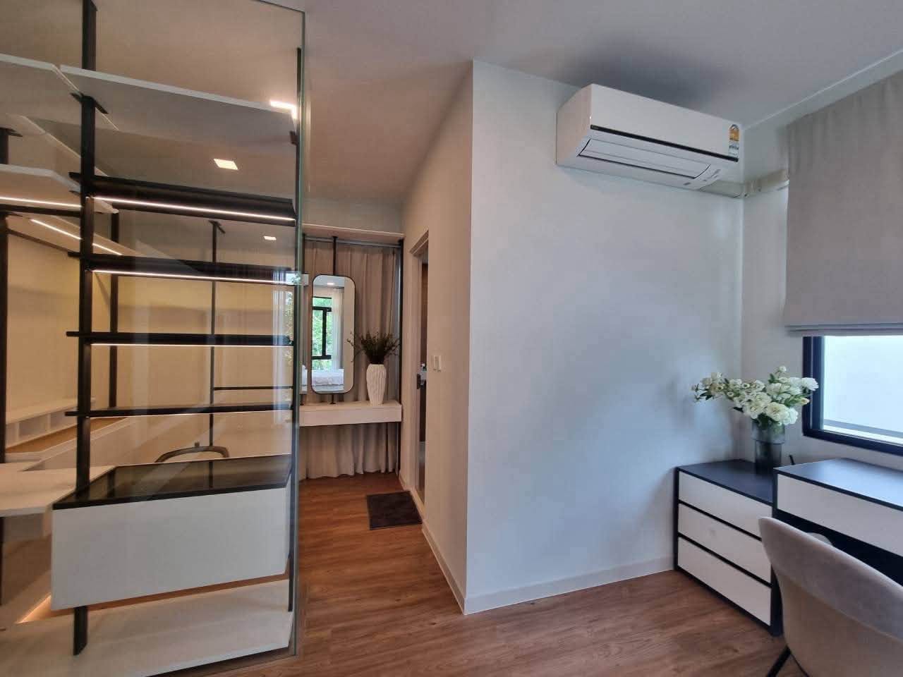 ให้เช่า บ้านเดี่ยว Mantana Bangna Km.15 | บ้านพรีเมียม 288 ตร.ม. | 4 ห้องนอน 5 ห้องน้ำ | ใกล้ Mega Bangna - Image 8