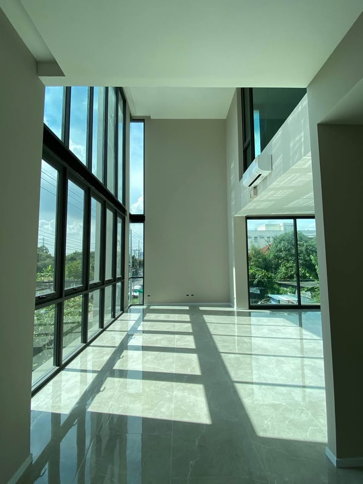 ให้เช่าและขาย  มิสต์ อ่อนนุช-ศรีนครินทร์ MYST Onnut-Srinakarin Luxury Home Office พร้อมลิฟท์ส่วนตัว  - Image 9