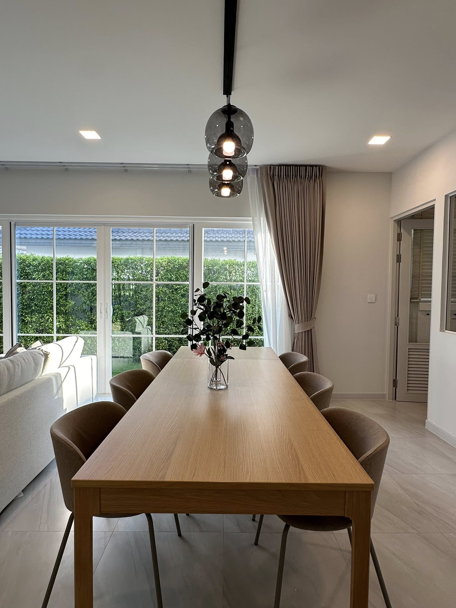 ให้เช่า บ้านเดี่ยวหรู Villaggio 3 (New Project) บ้านไซส์ใหญ่ที่สุดในโครงการ ติดสวนและคลับเฮาส์ - Image 9