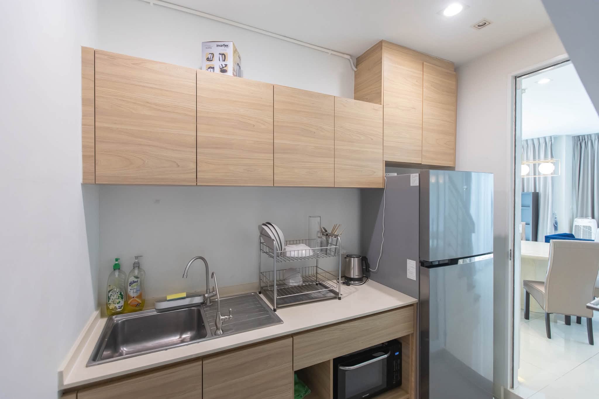 ให้เช่า บ้านแฝด 3 ชั้น Baan Klang Muang Classe เอกมัย–รามอินทรา ตกแต่งพร้อมอยู่ จอดรถ 3 คัน - Image 9