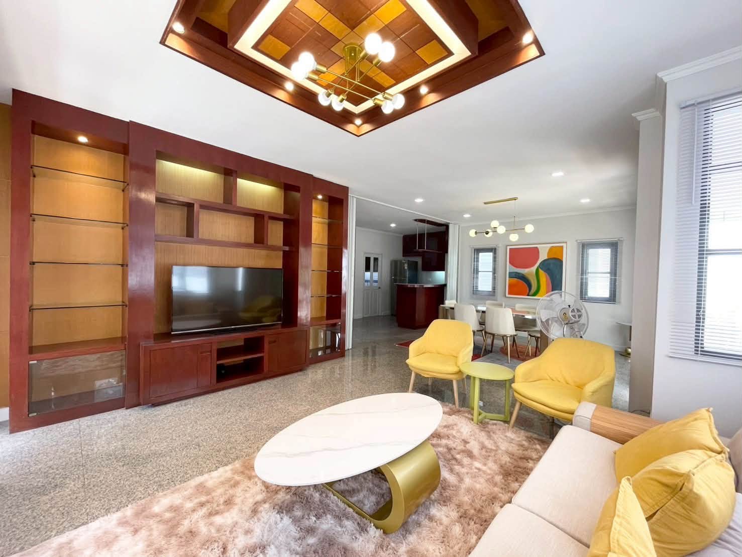 ให้เช่า บ้านเดี่ยวรีโนเวทใหม่ บ้านกรองทอง พัฒนาการ 32 | ใกล้ทองหล่อ 5 กม. | Pet Friendly | ทำ Home Office ได้ - Image 9