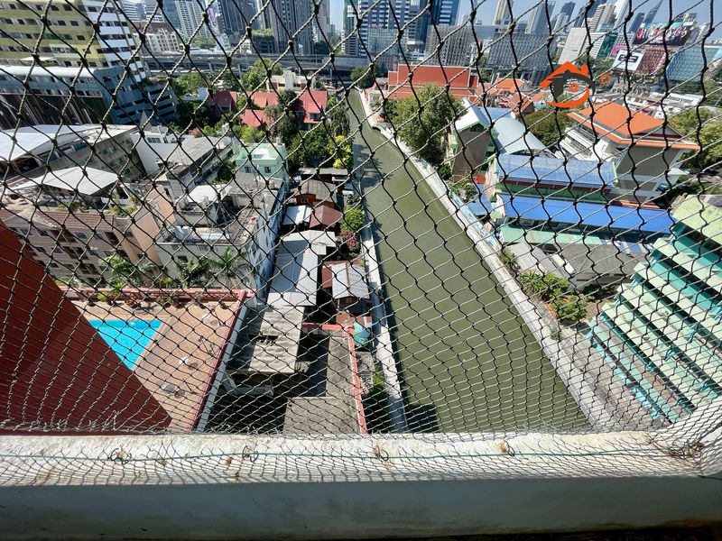 ขายคอนโด ห้องชุดอาคาร First Tower Condominium สุขุมวิท ซอย 1/1  - Image 10