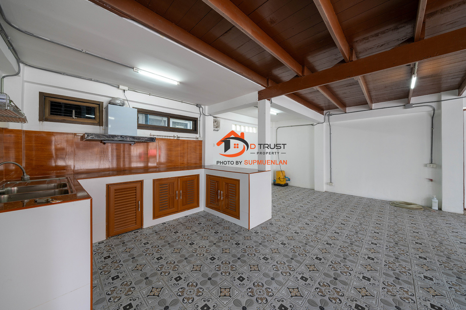 ขาย ทาวน์โฮม 2 ชั้น ถ.ศรีนครินทร์ 27ตร.ว. หลังมุม ในซ.ศรีด่าน 1/5 พร้อมอยู่ - Image 10