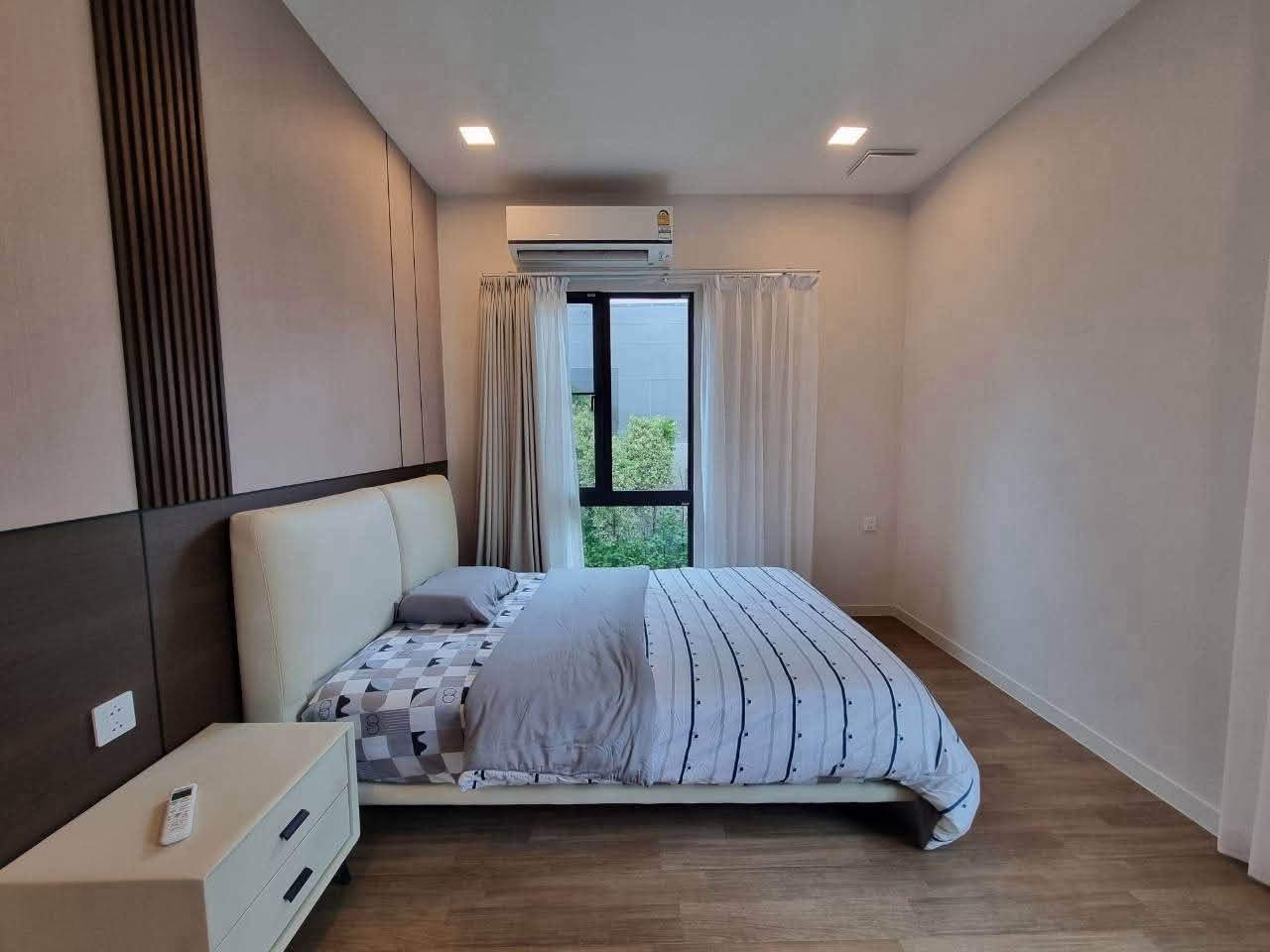 ให้เช่า บ้านเดี่ยว Mantana Bangna Km.15 | บ้านพรีเมียม 288 ตร.ม. | 4 ห้องนอน 5 ห้องน้ำ | ใกล้ Mega Bangna - Image 10