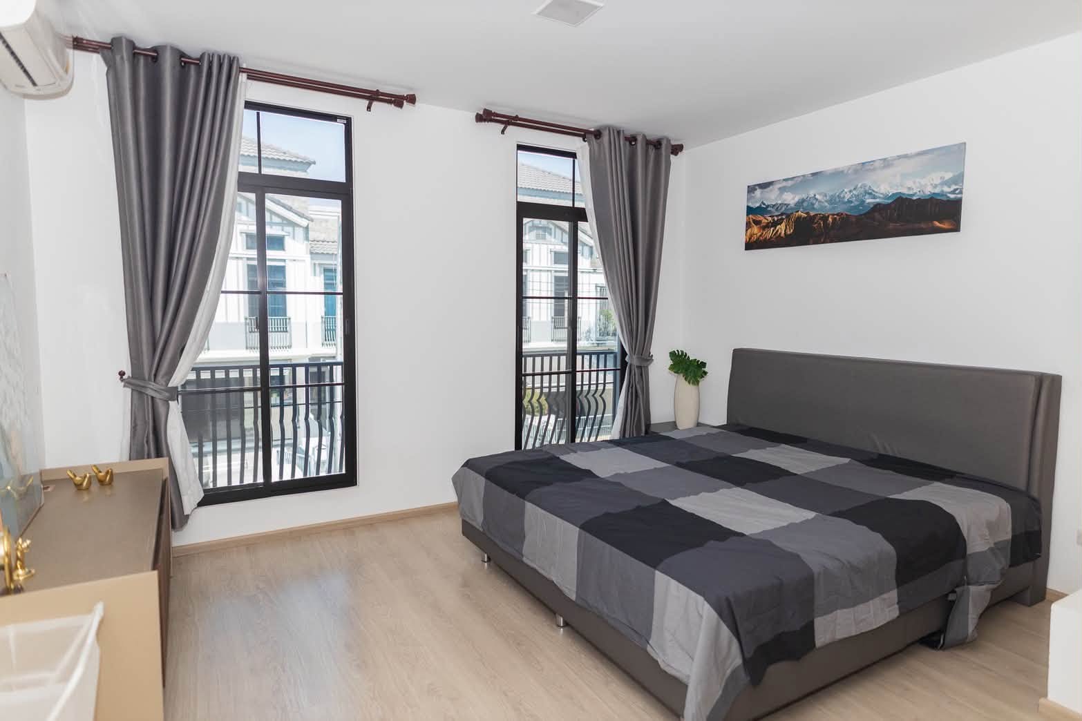 ขาย  ให้เช่า ทาวน์โฮม Indy 5 Bangna Km.7 | หลังมุม มีพื้นที่สวนข้างบ้าน | Fully Furnished | ใกล้ Mega Bangna - Image 10