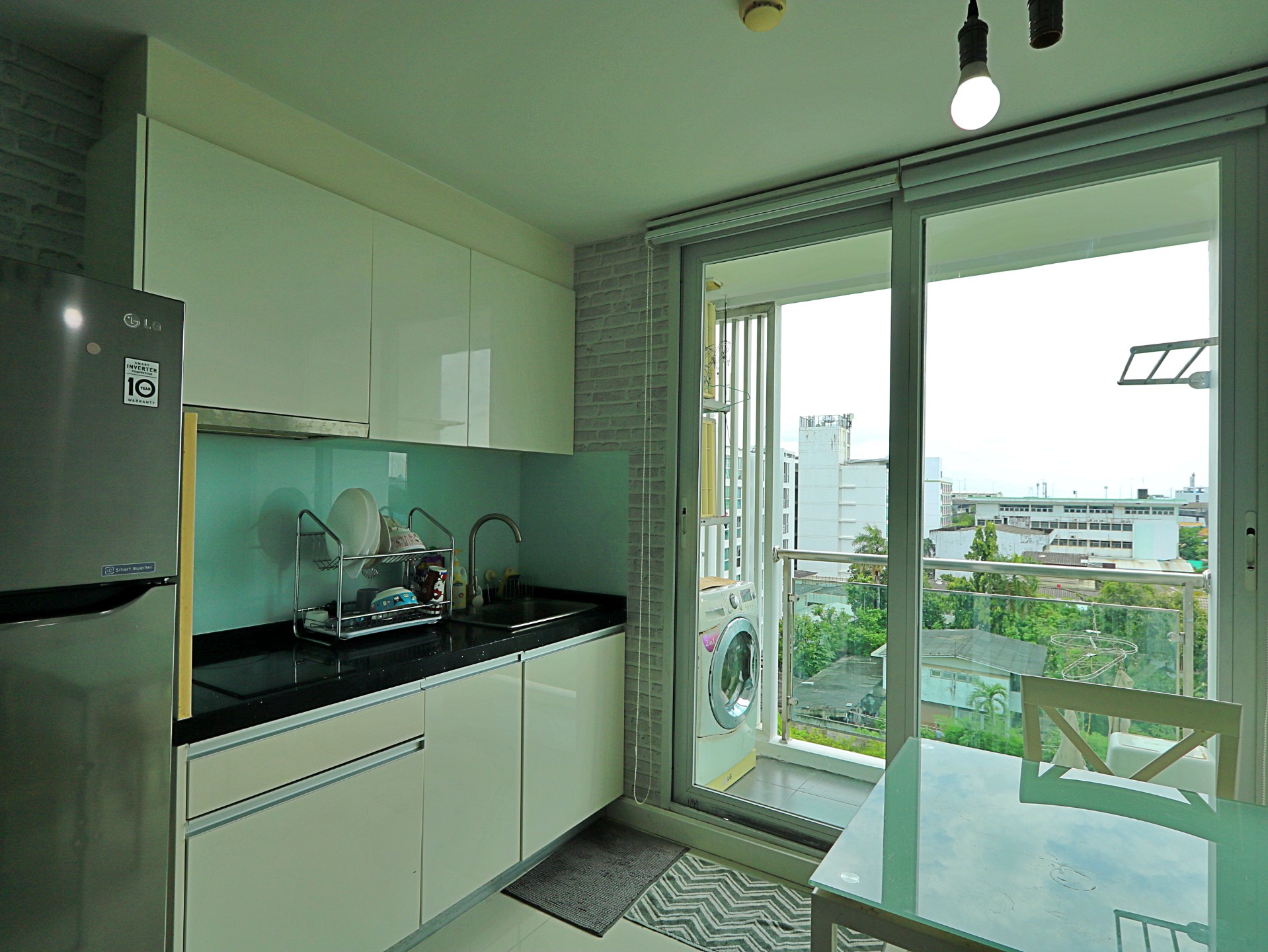 Great Deal! Condo Near BTS – Ready to Move In - Image 5