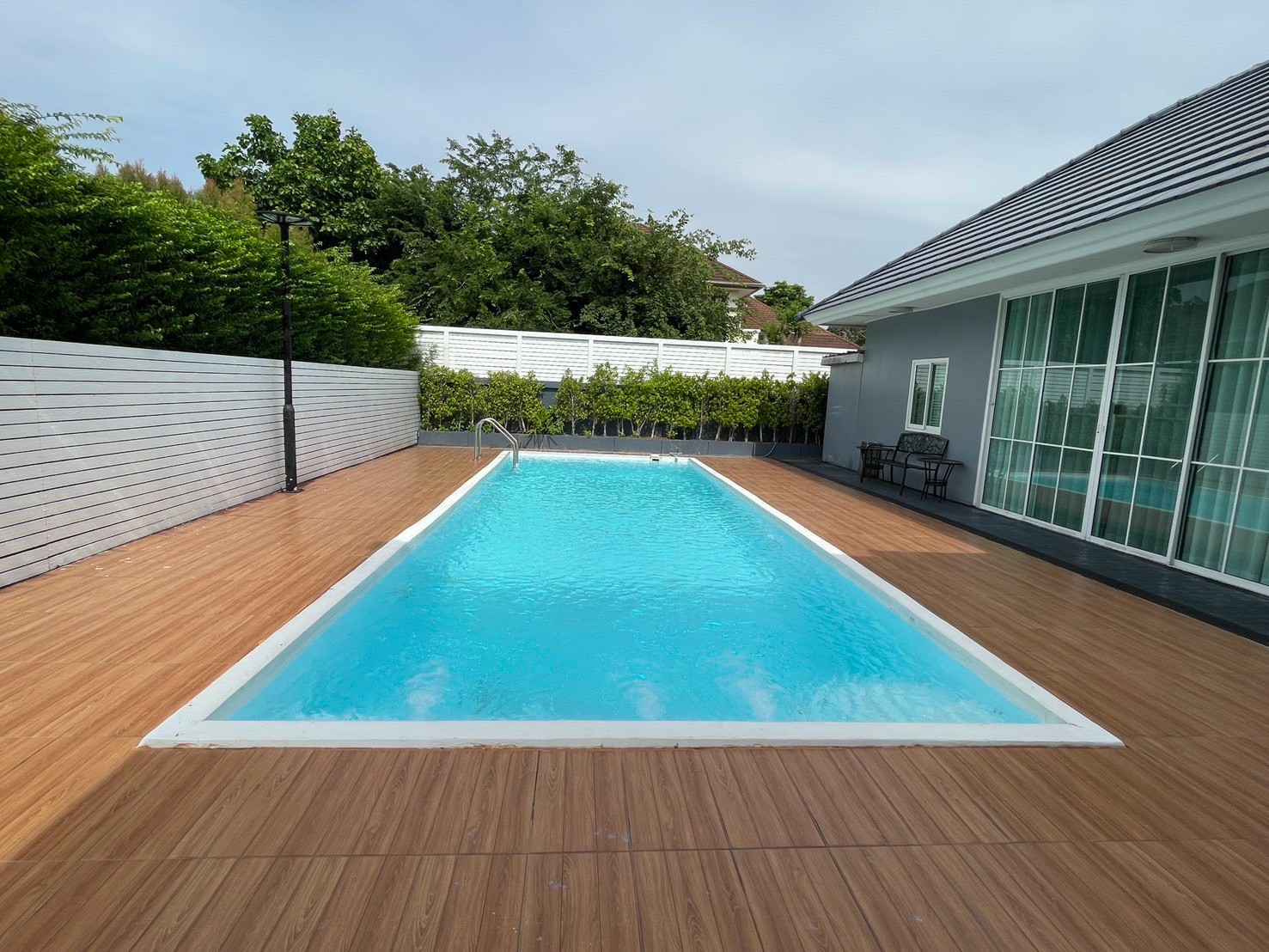 ขาย ให้เช่า Luxury Private Pool Villa ออเงิน–รามอินทรา | ที่ดิน 1 ไร่ | 5 ห้องนอน 6 ห้องน้ำ | สระว่ายน้ำส่วนตัว | พร้อมเข้าอยู่ - Image 5