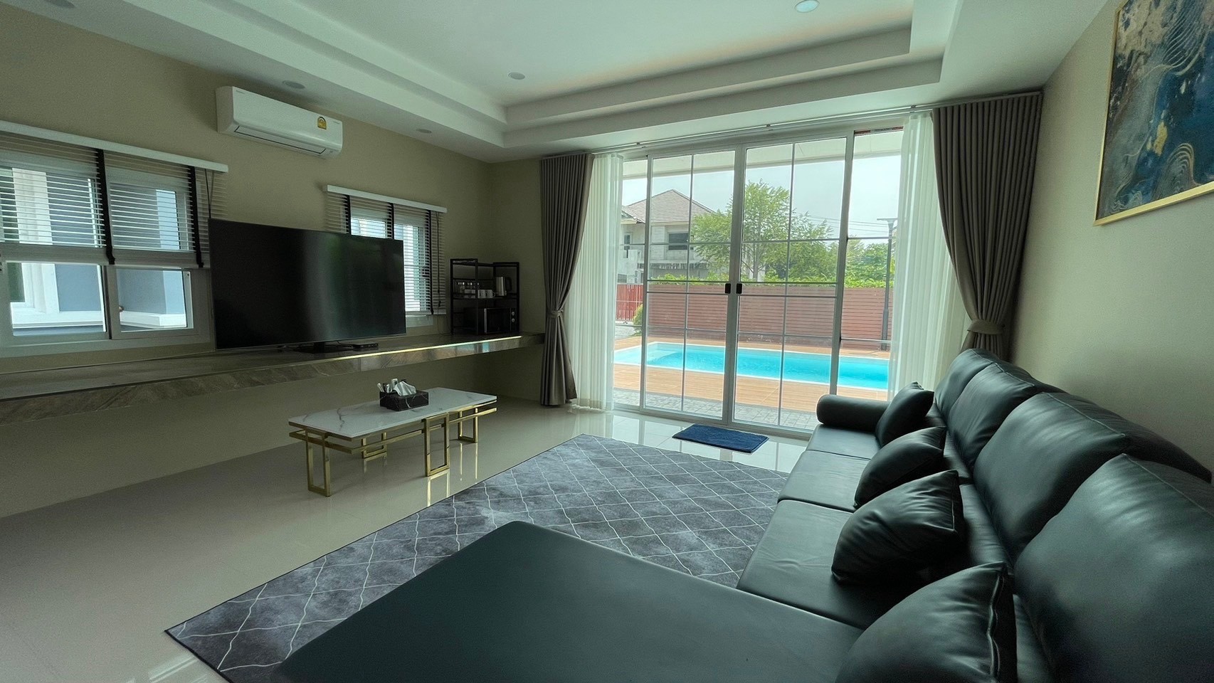 ขาย ให้เช่า Luxury Private Pool Villa ออเงิน–รามอินทรา | ที่ดิน 1 ไร่ | 5 ห้องนอน 6 ห้องน้ำ | สระว่ายน้ำส่วนตัว | พร้อมเข้าอยู่ - Image 8