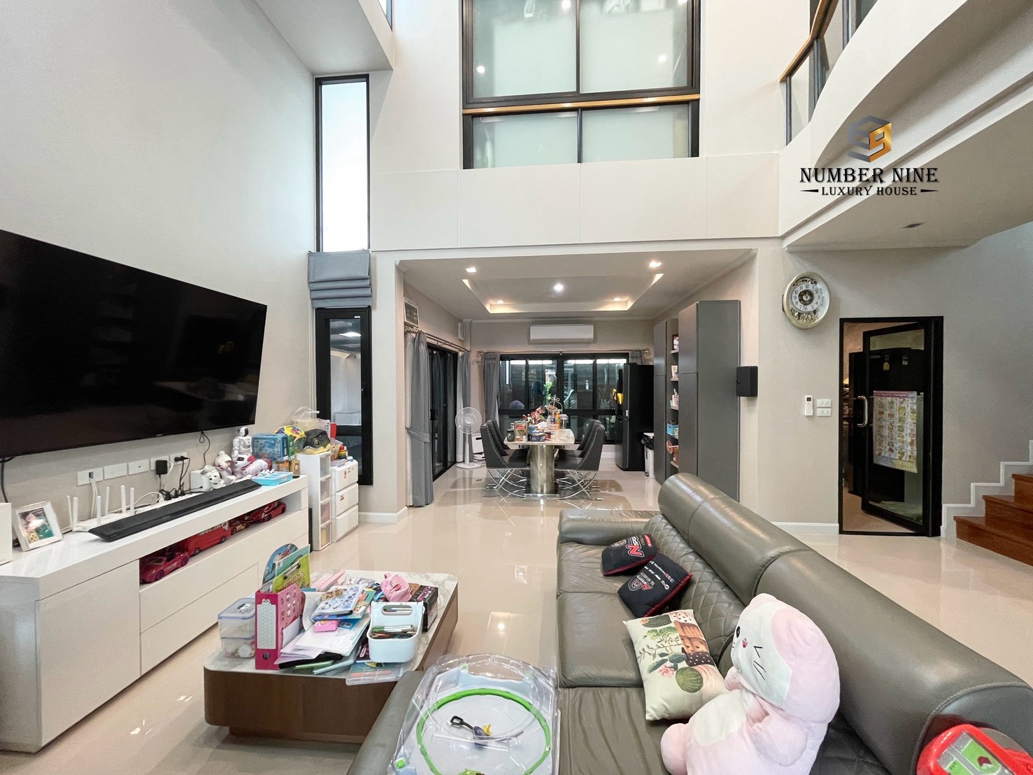 ขายบ้านเดี่ยว 3 ชั้น Supalai Essence Suanluang | หลังริม 77.7 ตร.ว. | 321 ตร.ม. | 5 ห้องนอน | ราคาพิเศษต่ำกว่าต้นทุนกว่า 6 ล้านบาท - Image 8