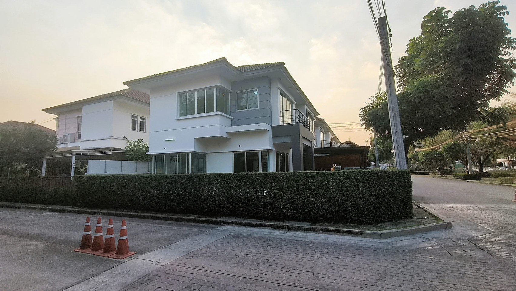 ขาย  ให้เช่า บ้านเดี่ยวหัวมุม Life Bangkok Boulevard รามอินทรา 23 ใกล้ BTS ลาดปลาเค้า เพียง 500 เมตร ลดราคาพิเศษ 500,000 บาท - Image 3