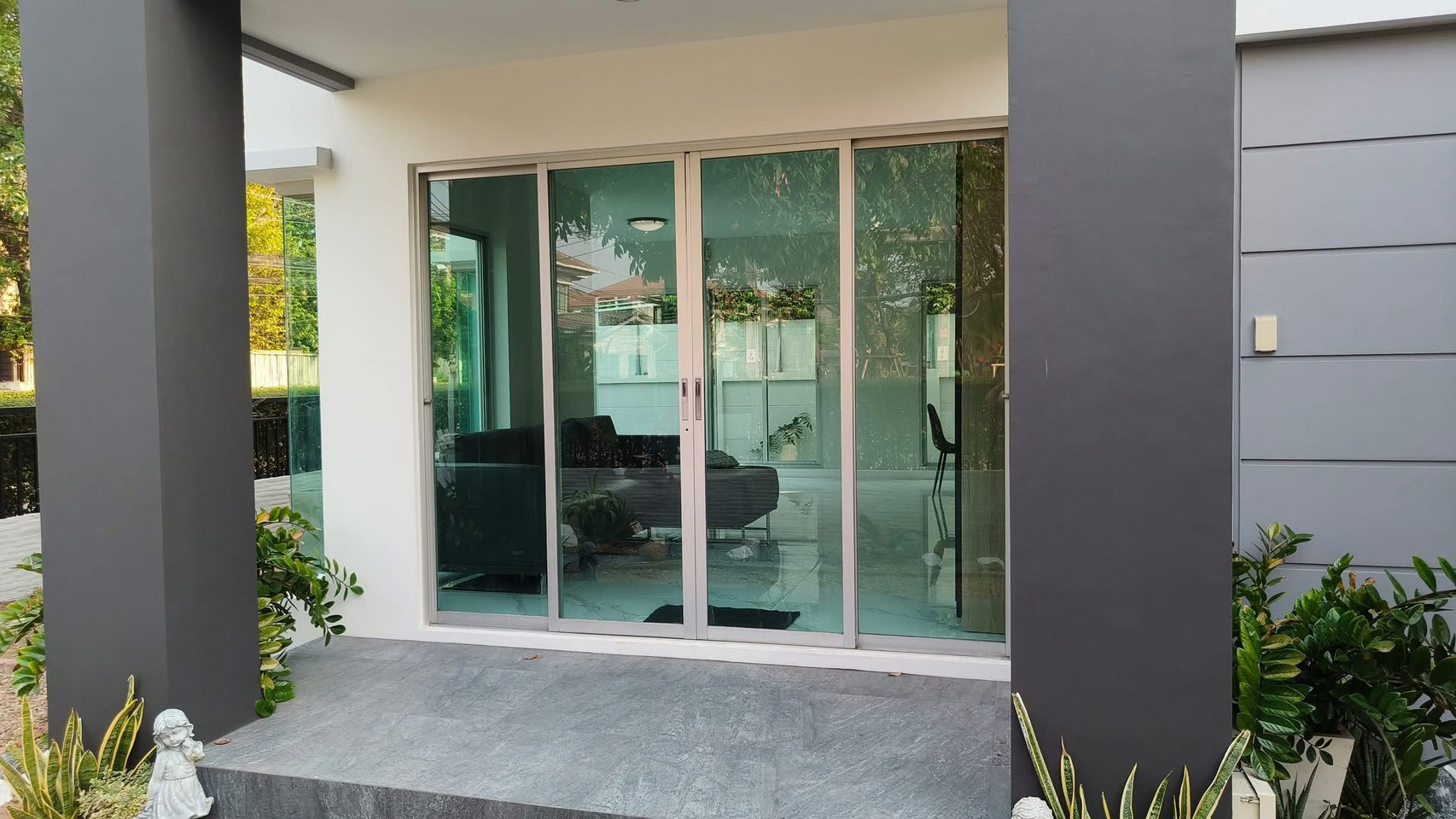 ขาย  ให้เช่า บ้านเดี่ยวหัวมุม Life Bangkok Boulevard รามอินทรา 23 ใกล้ BTS ลาดปลาเค้า เพียง 500 เมตร ลดราคาพิเศษ 500,000 บาท - Image 8